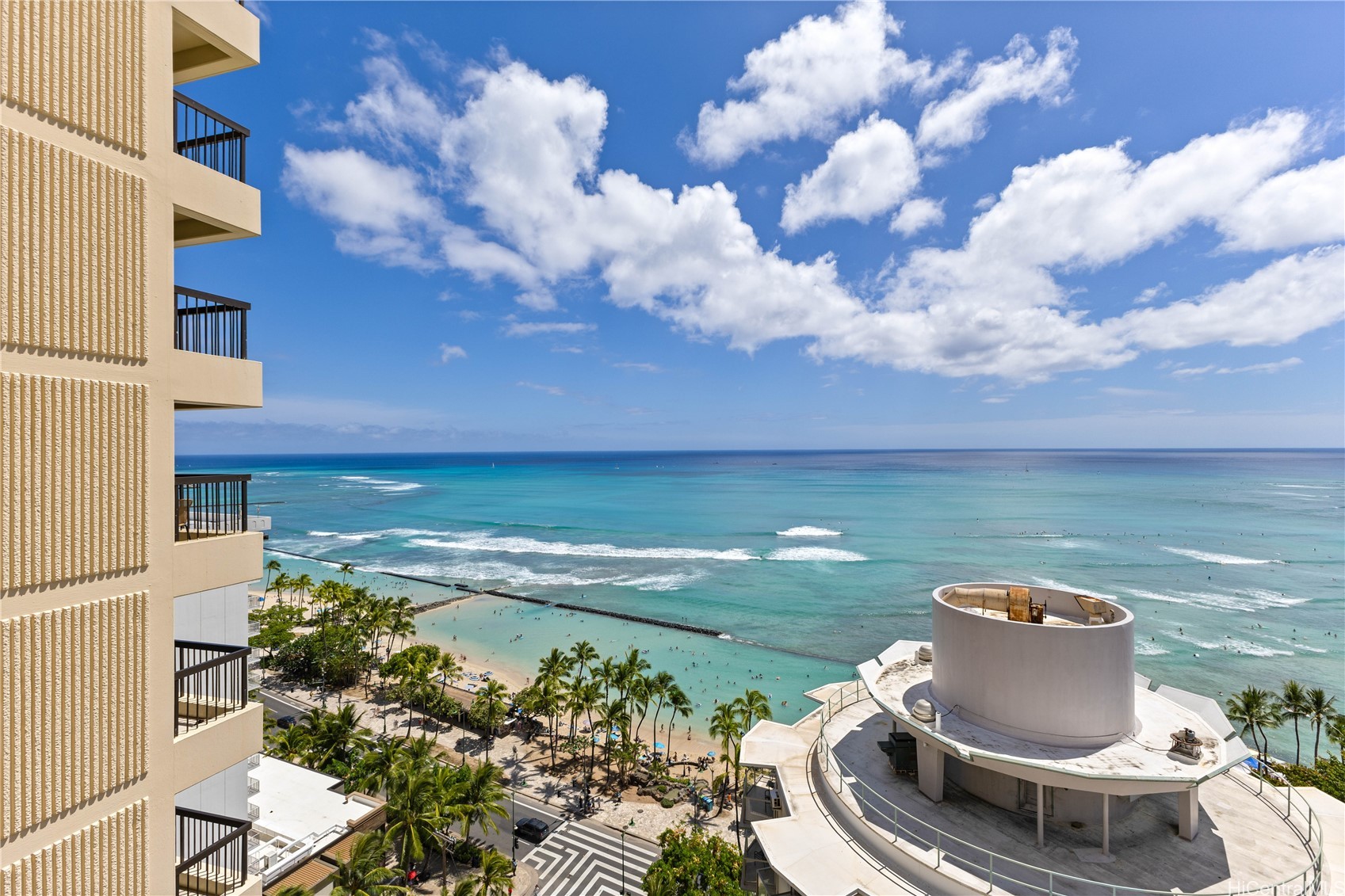 2470 Kalakaua Avenue 2004