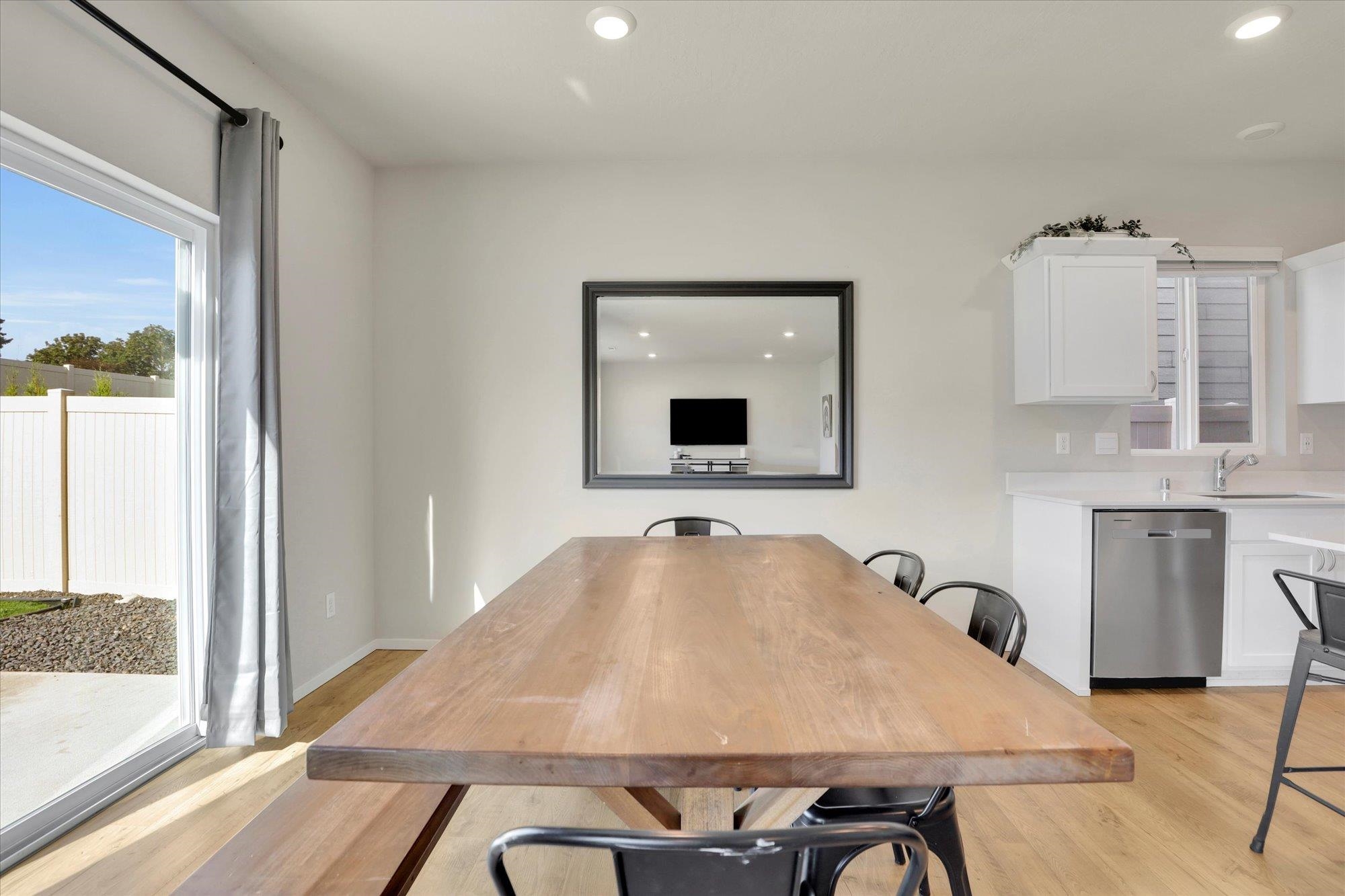 20625 E Meadow Spring Loop