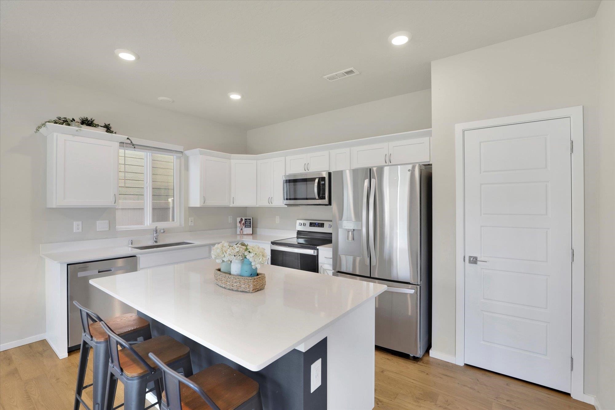 20625 E Meadow Spring Loop