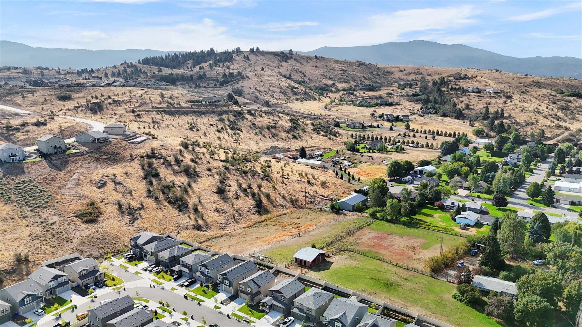 20625 E Meadow Spring Loop
