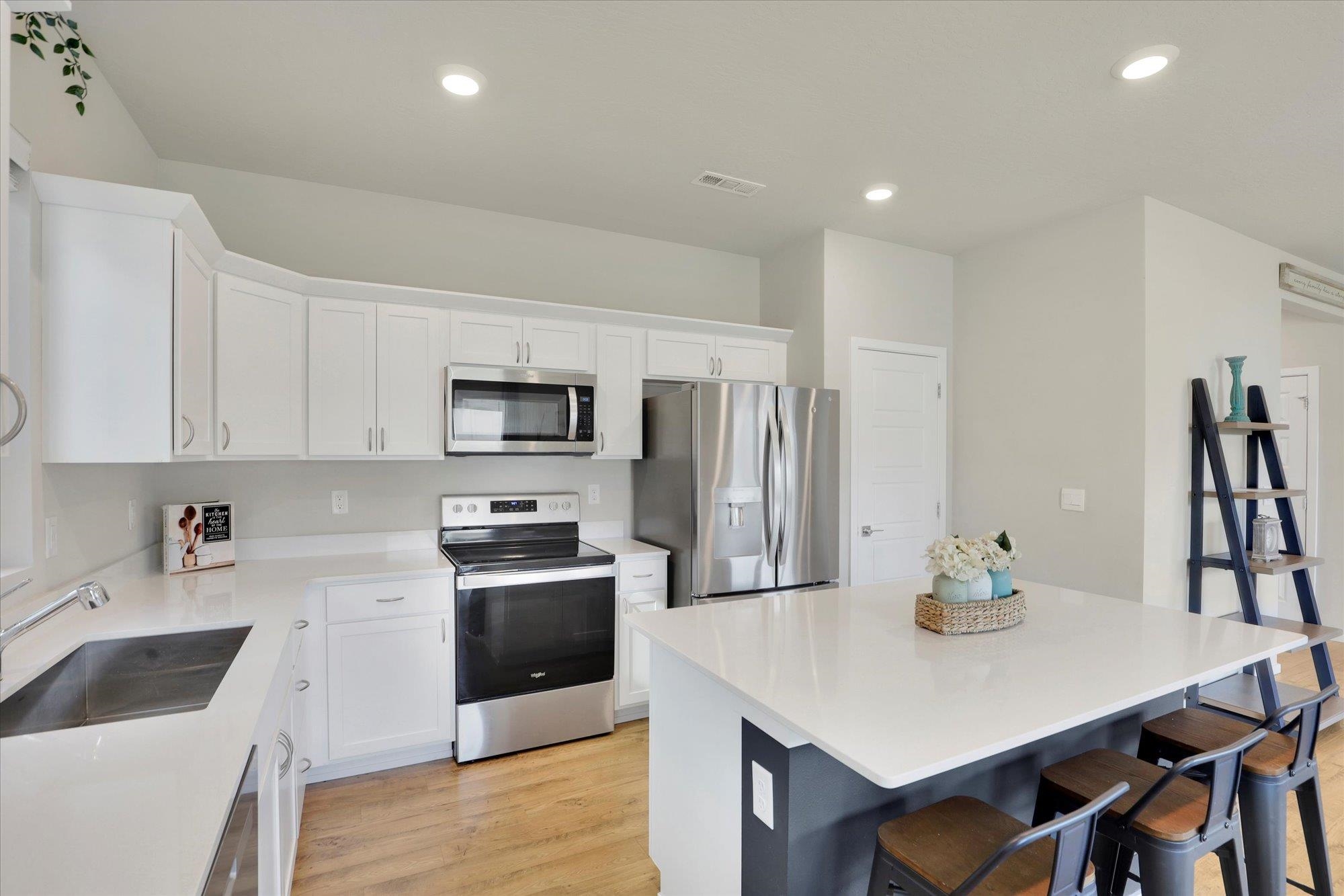 20625 E Meadow Spring Loop