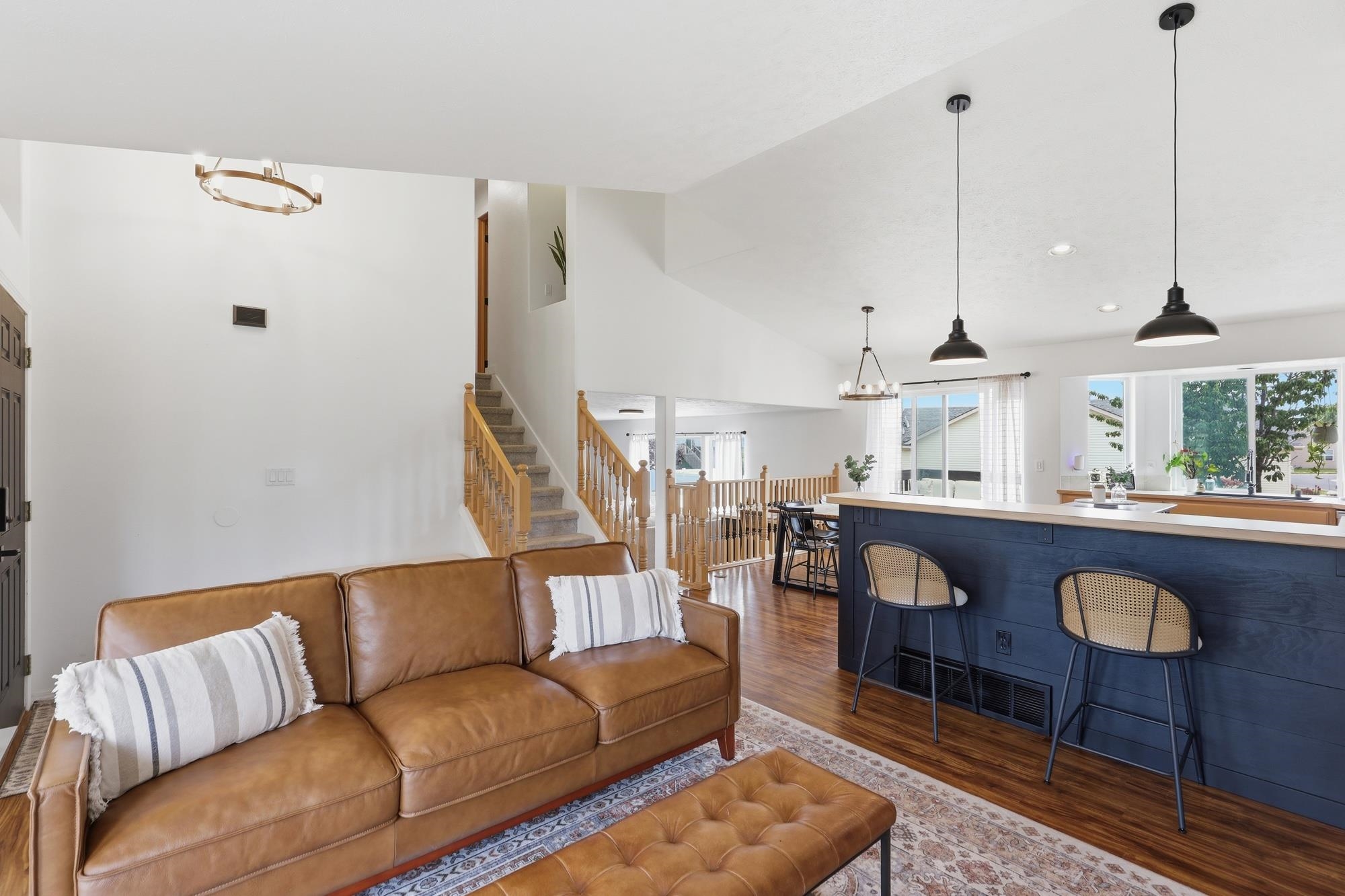 821 S SALISH Ct