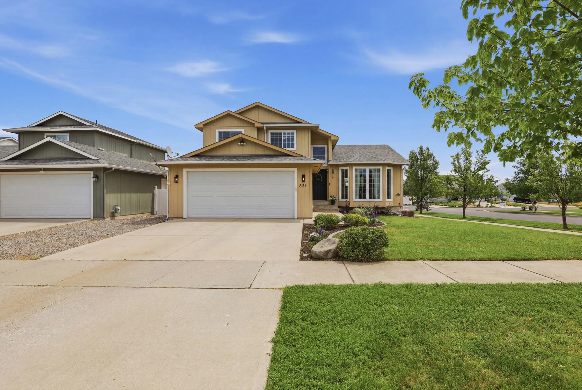 821 S SALISH Ct