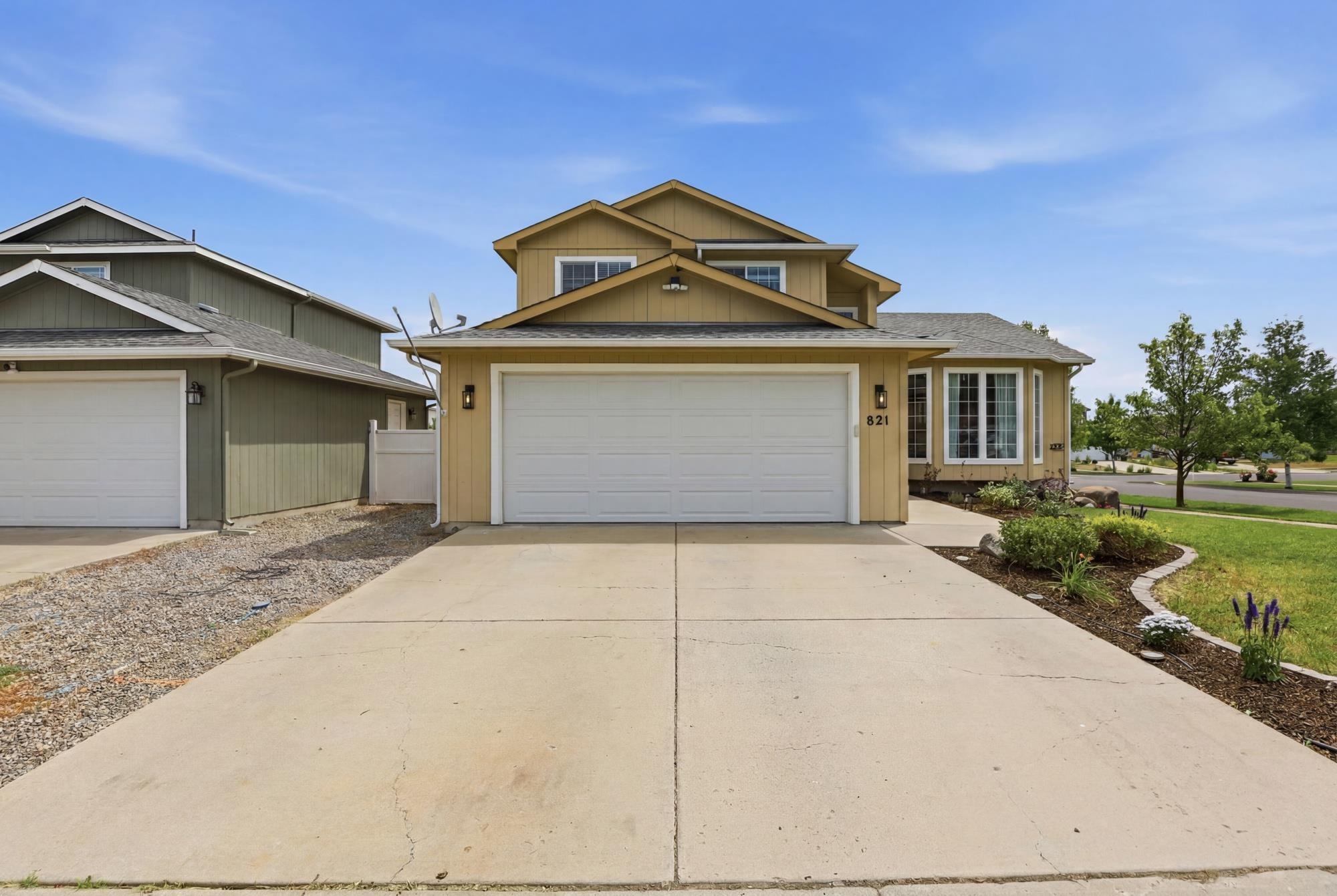 821 S SALISH Ct