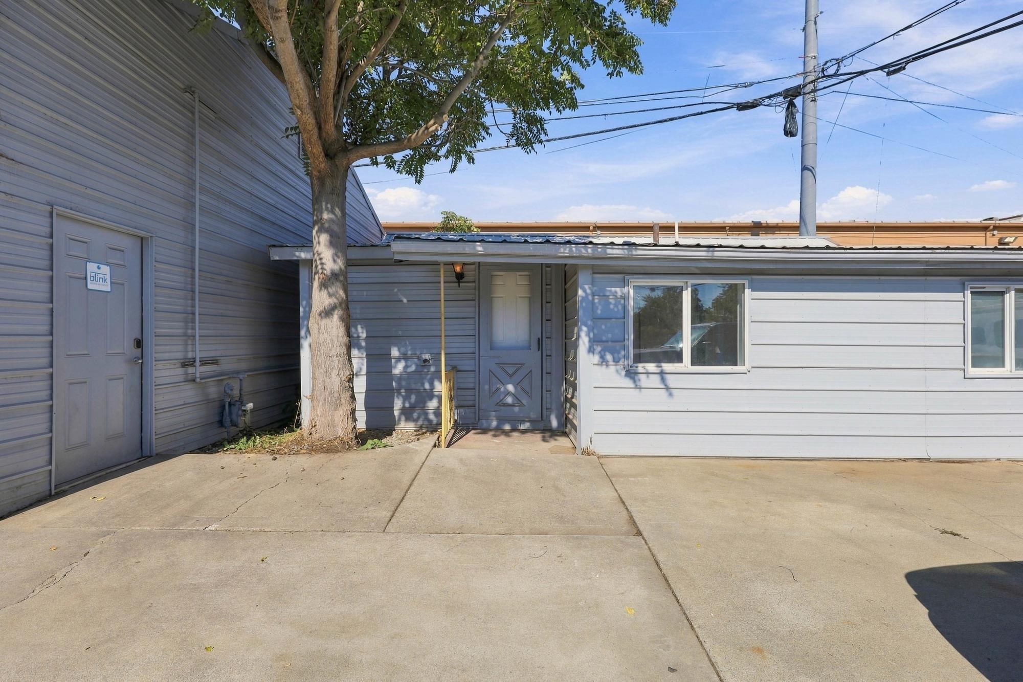 17 S Haven St