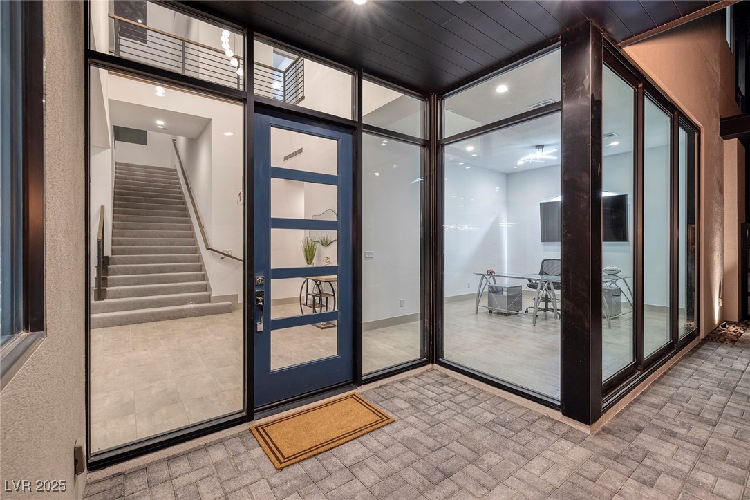 645 Overlook Rim Drive