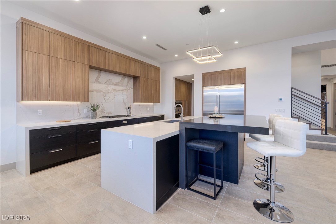 645 Overlook Rim Drive