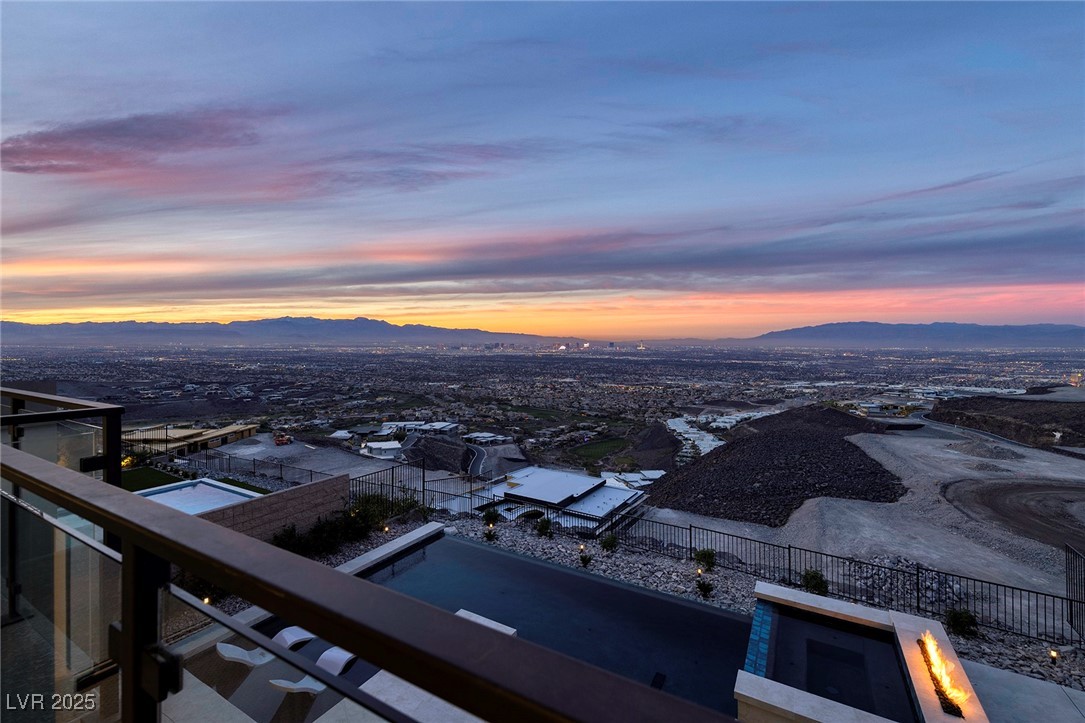 645 Overlook Rim Drive