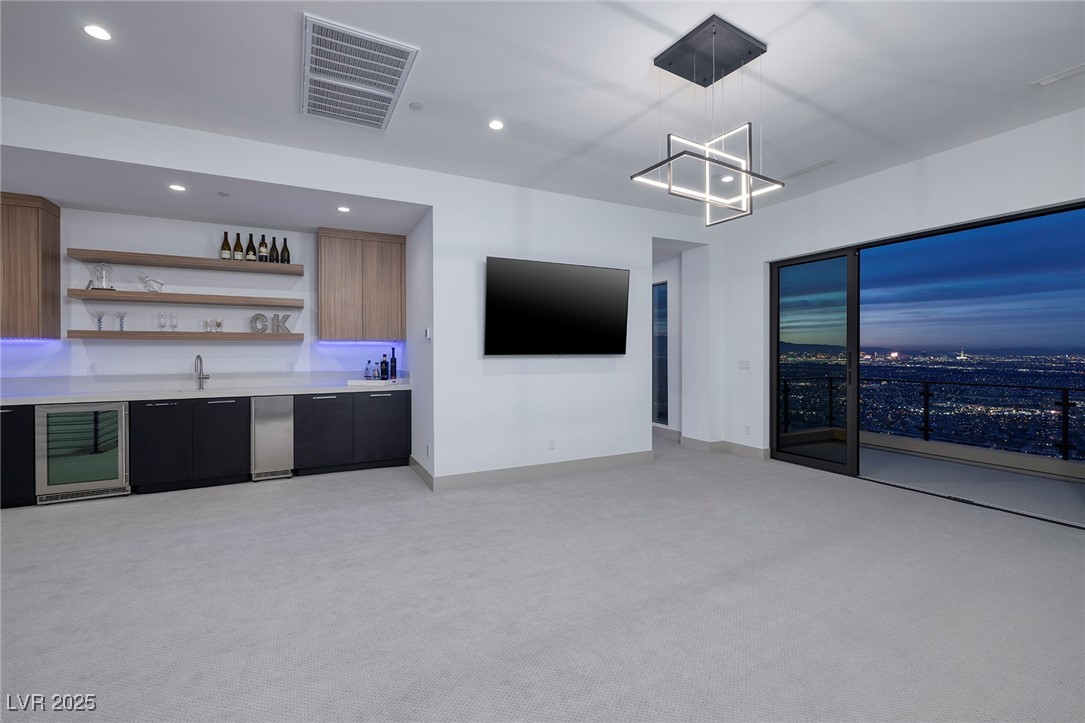 645 Overlook Rim Drive