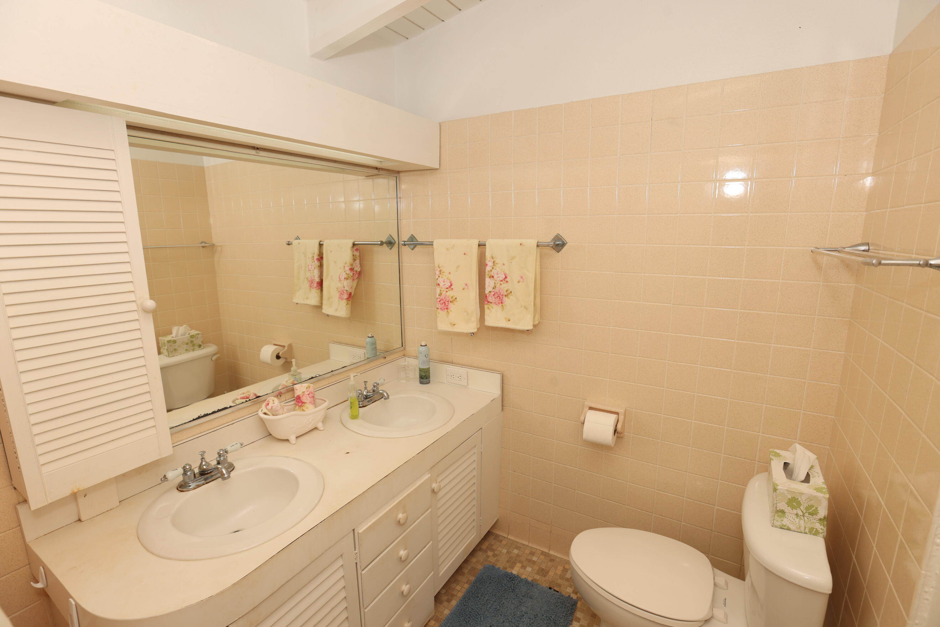 233-235 Carlton WE, Carlton, St. Croix Unit: 233-235