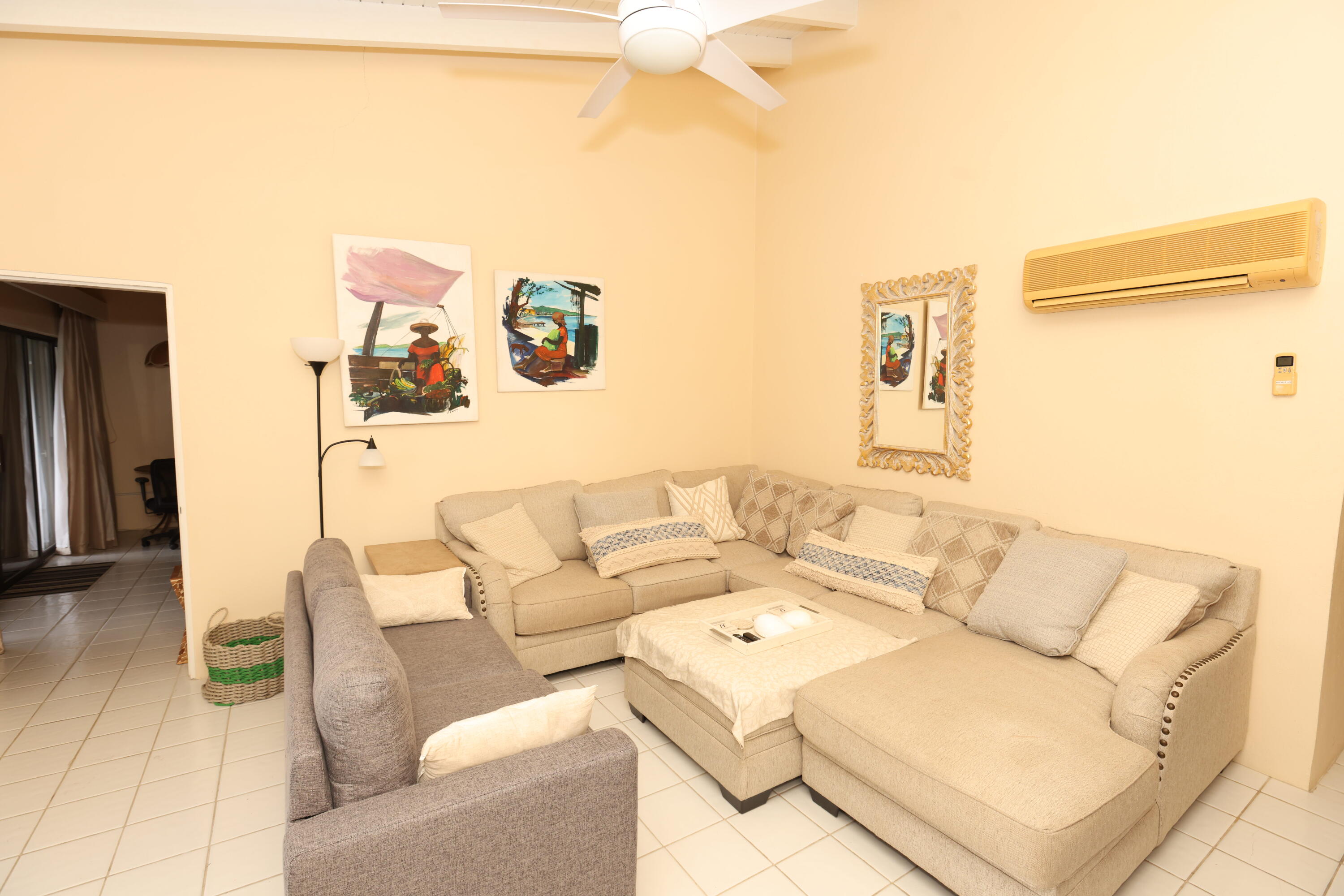 233-235 Carlton WE, Carlton, St. Croix Unit: 233-235
