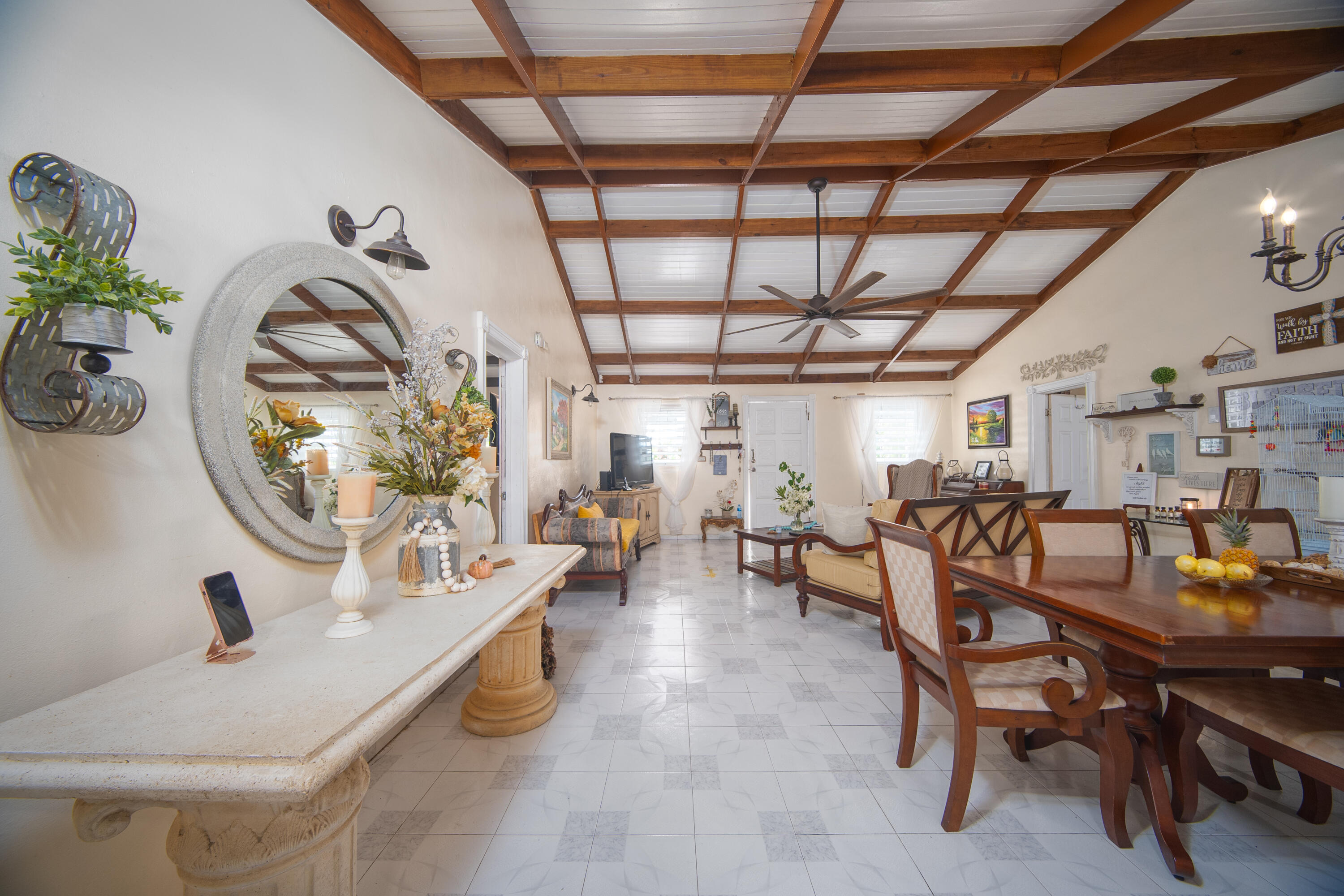 120 Rattan QU, 120, St. Croix Unit: 120