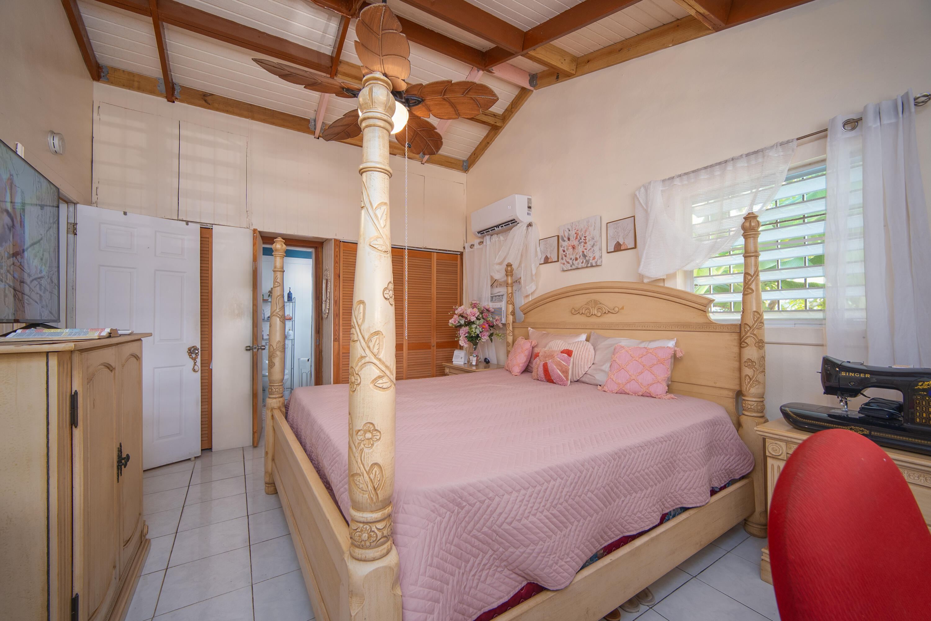 120 Rattan QU, 120, St. Croix Unit: 120