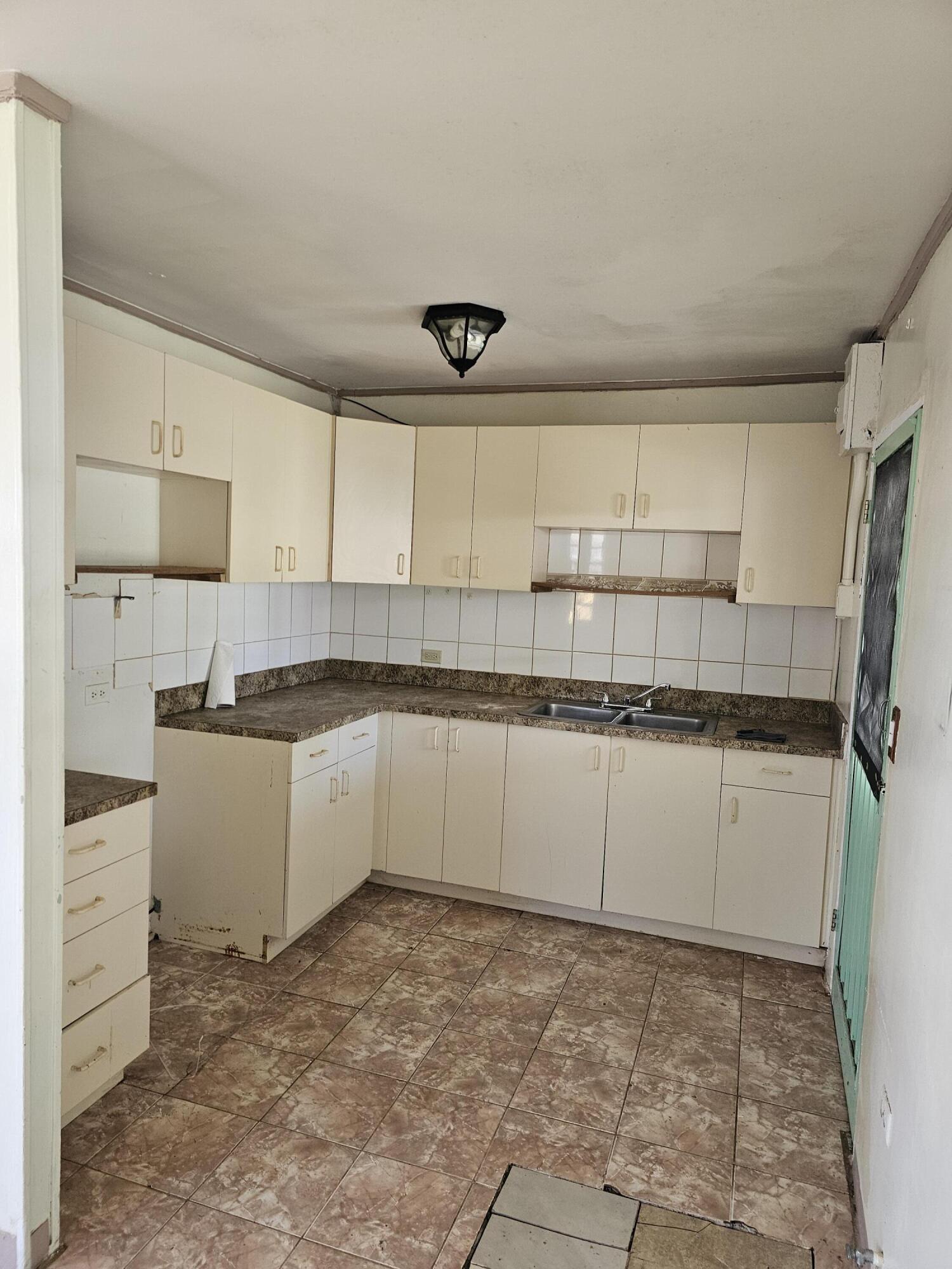 58 Humbug QU, 58, St. Croix Unit: 58