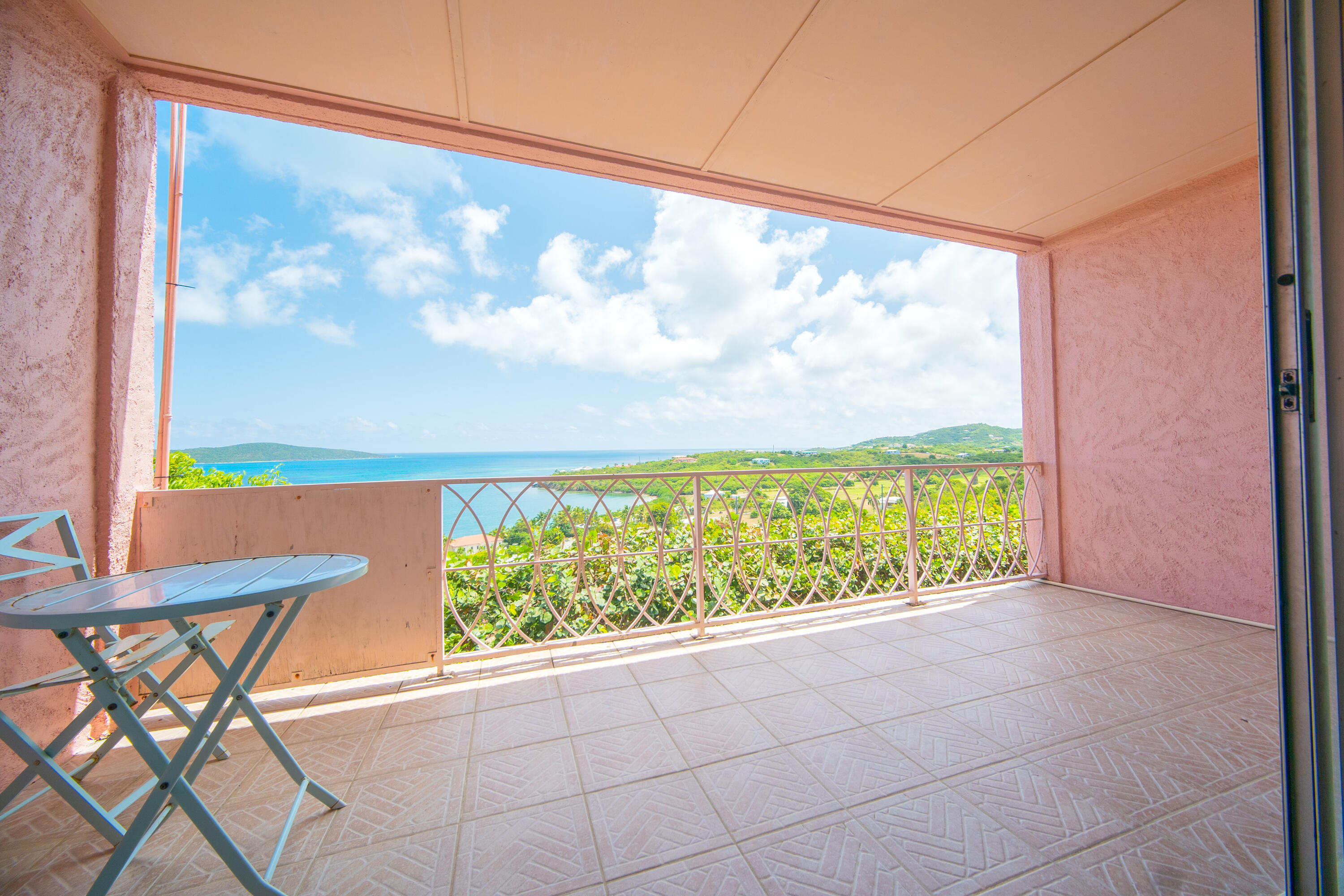 F6 Coakley Bay EB, Coakley Bay, St. Croix