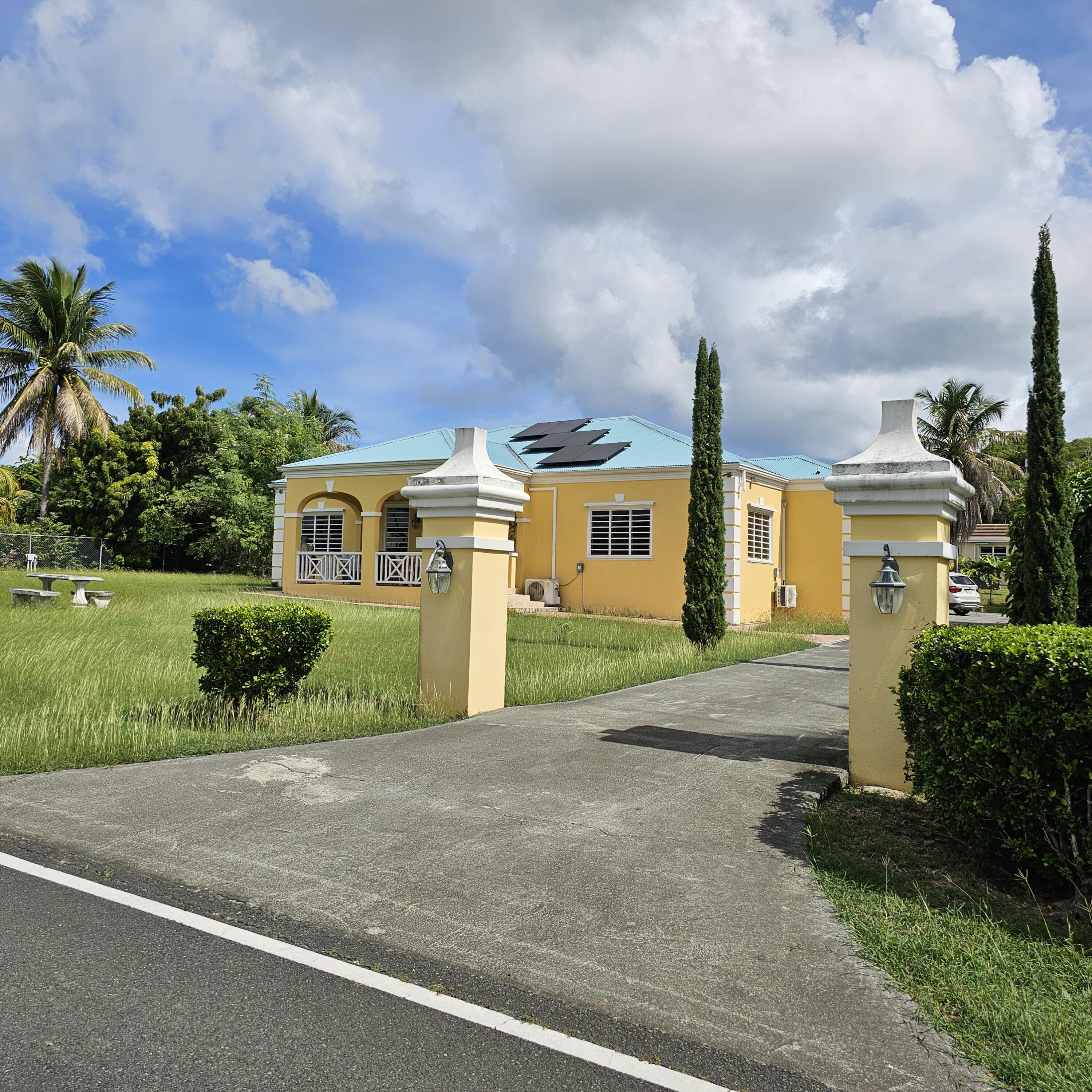 124 La Reine QU, St. Croix