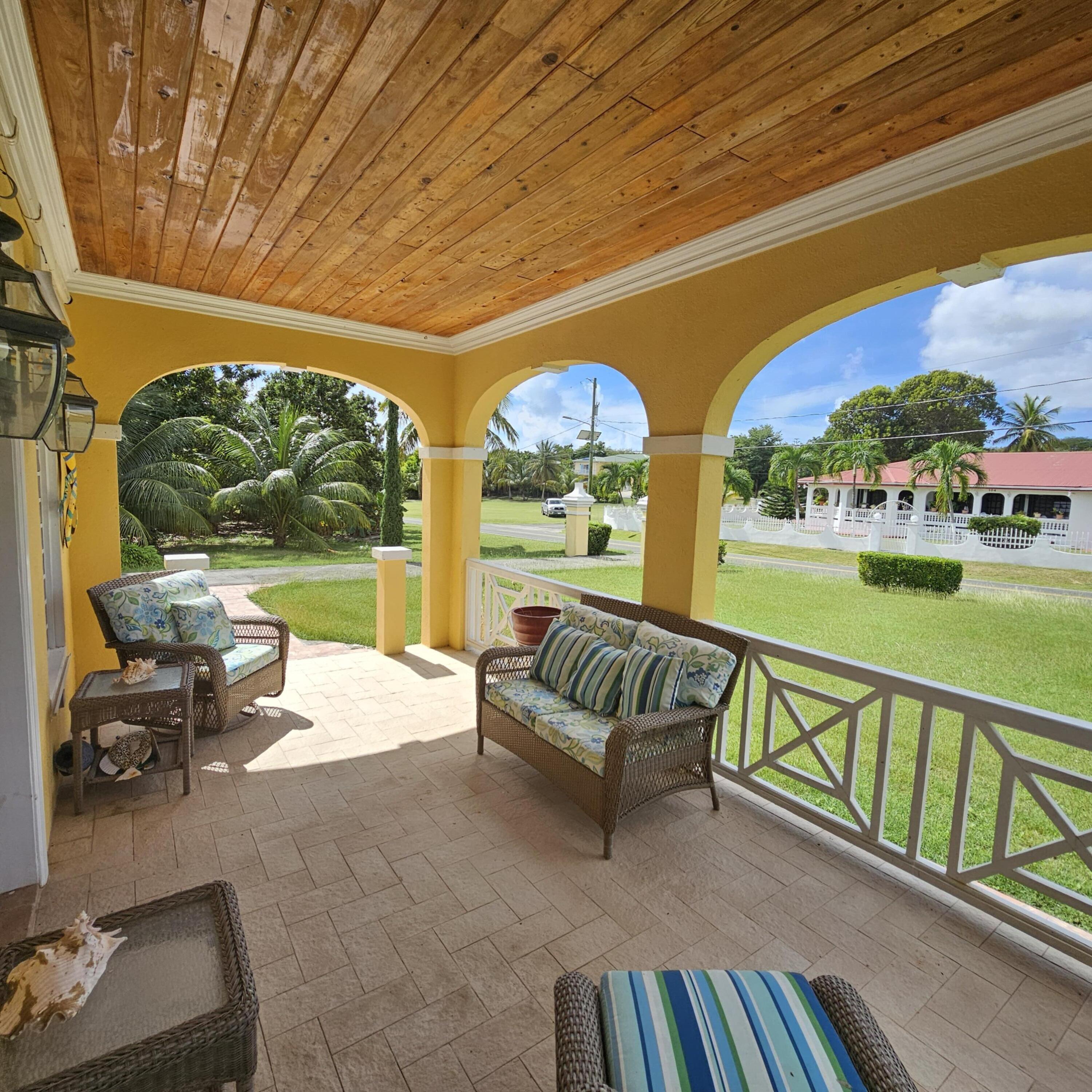 124 La Reine QU, St. Croix