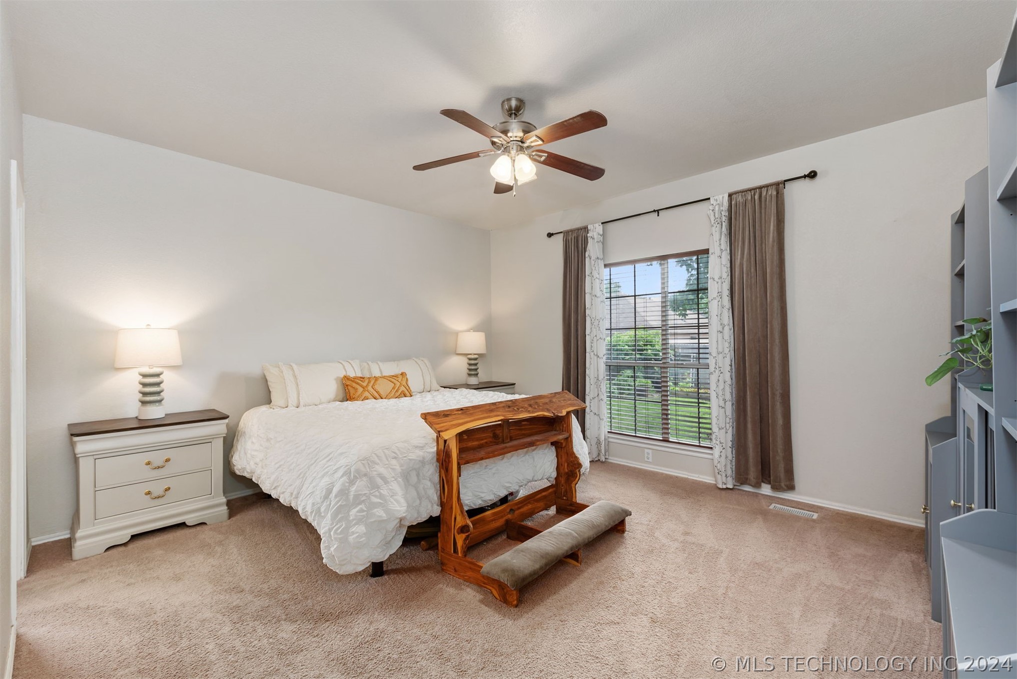 4505 W Urbana Court