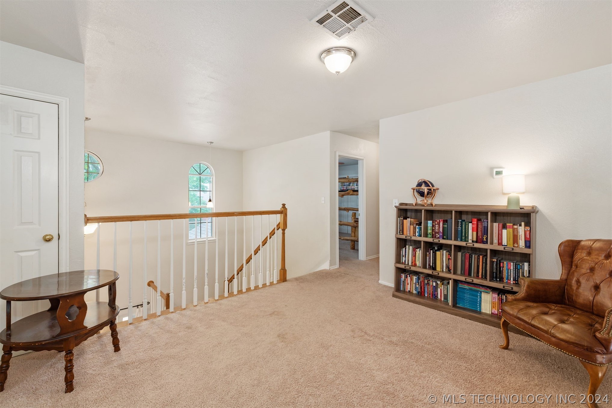 4505 W Urbana Court