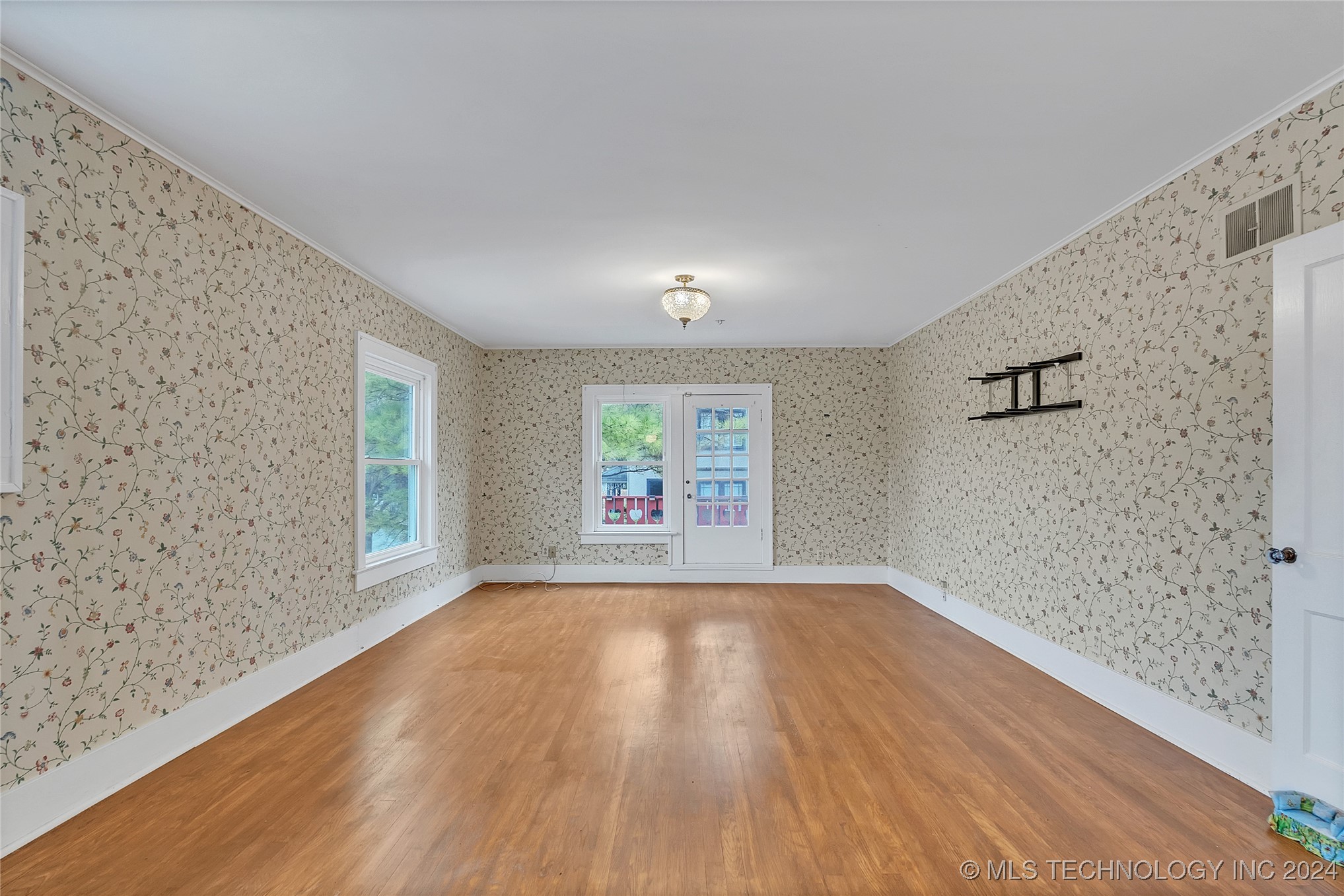 232 Sunset Drive