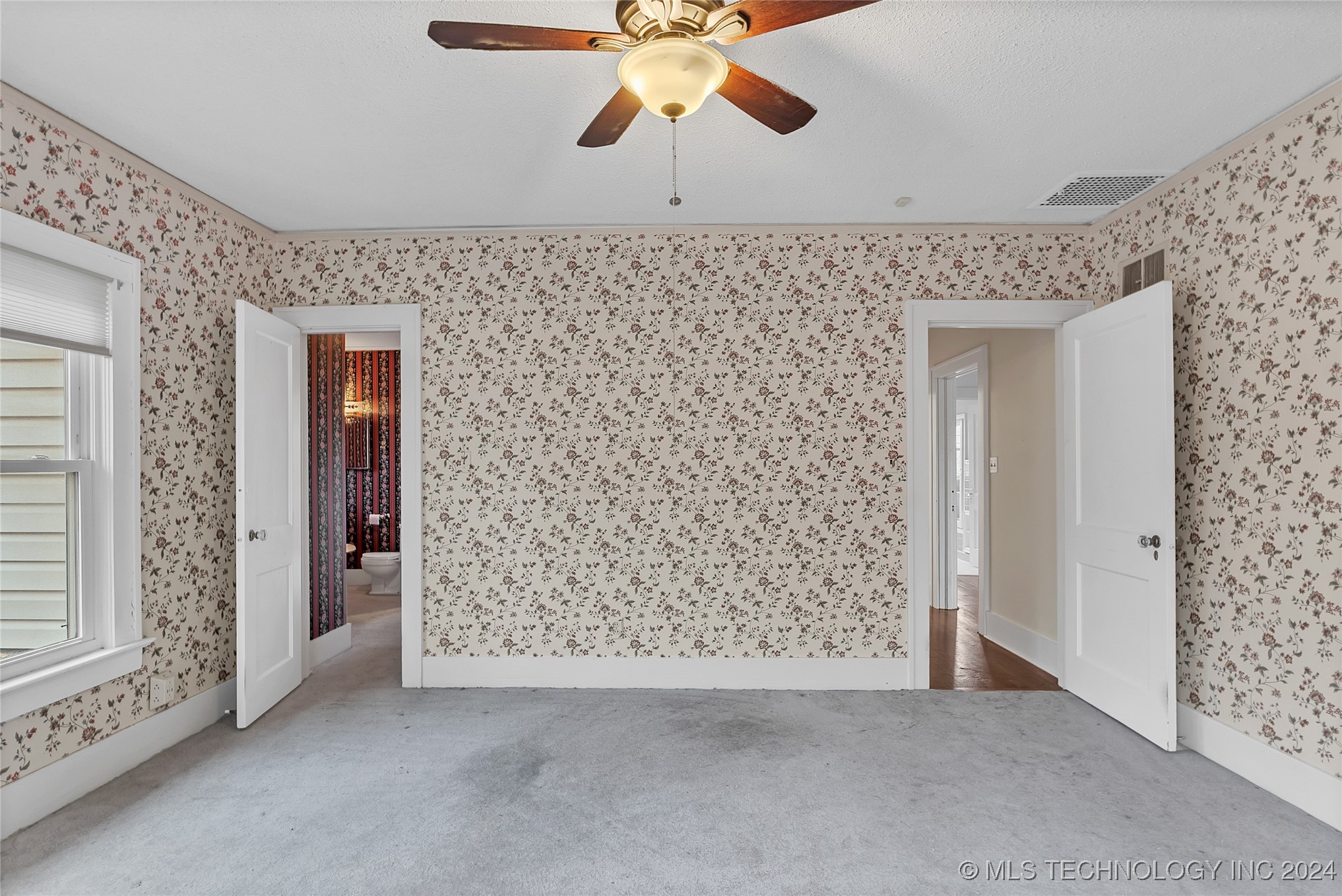 232 Sunset Drive