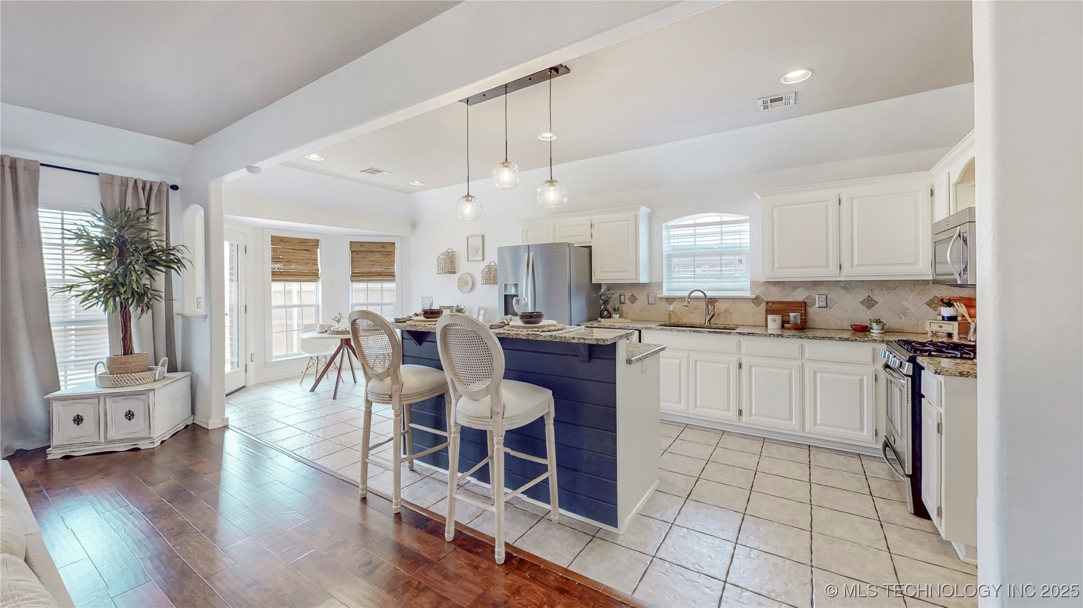 413 W 120th Place