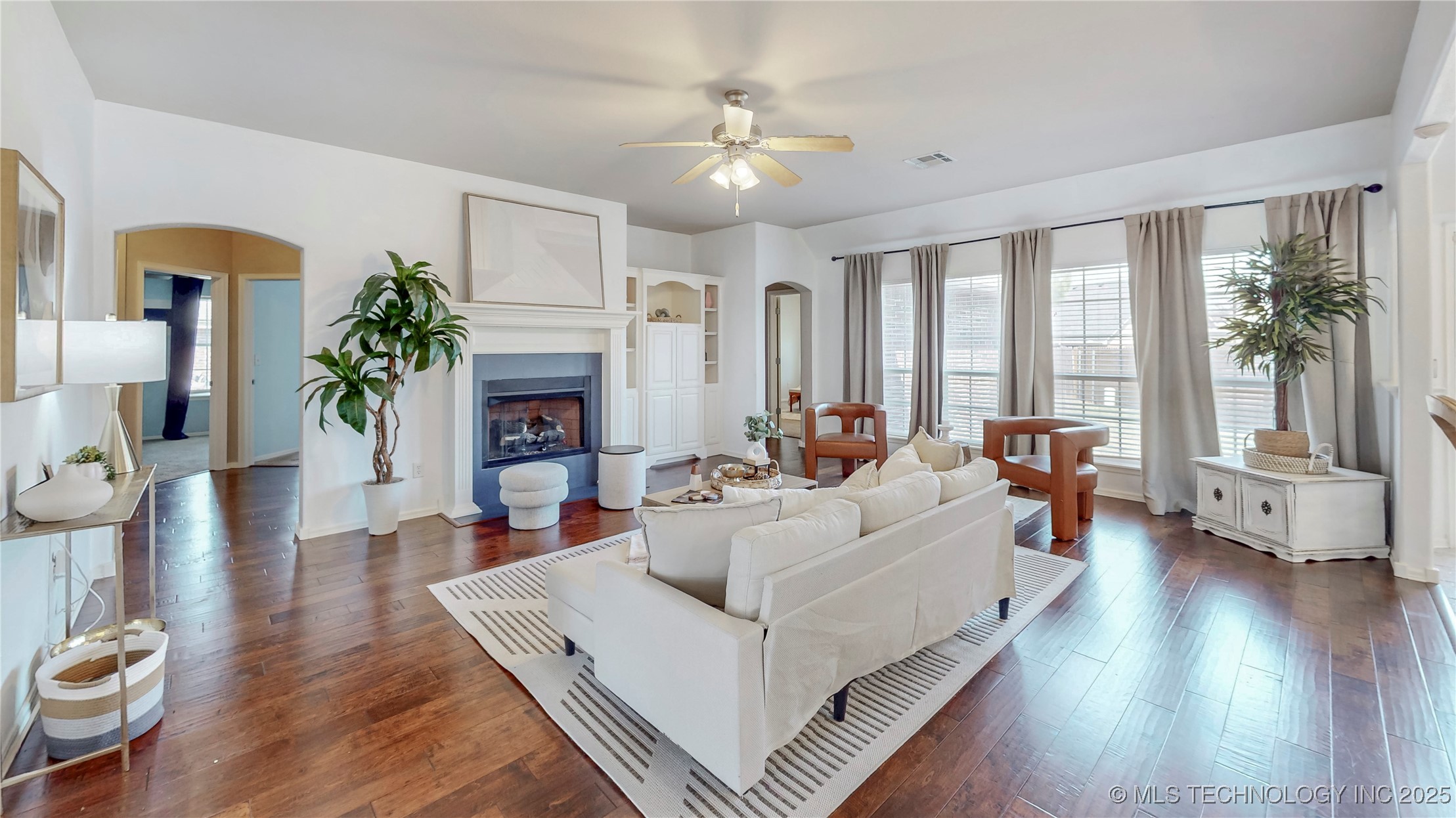 413 W 120th Place