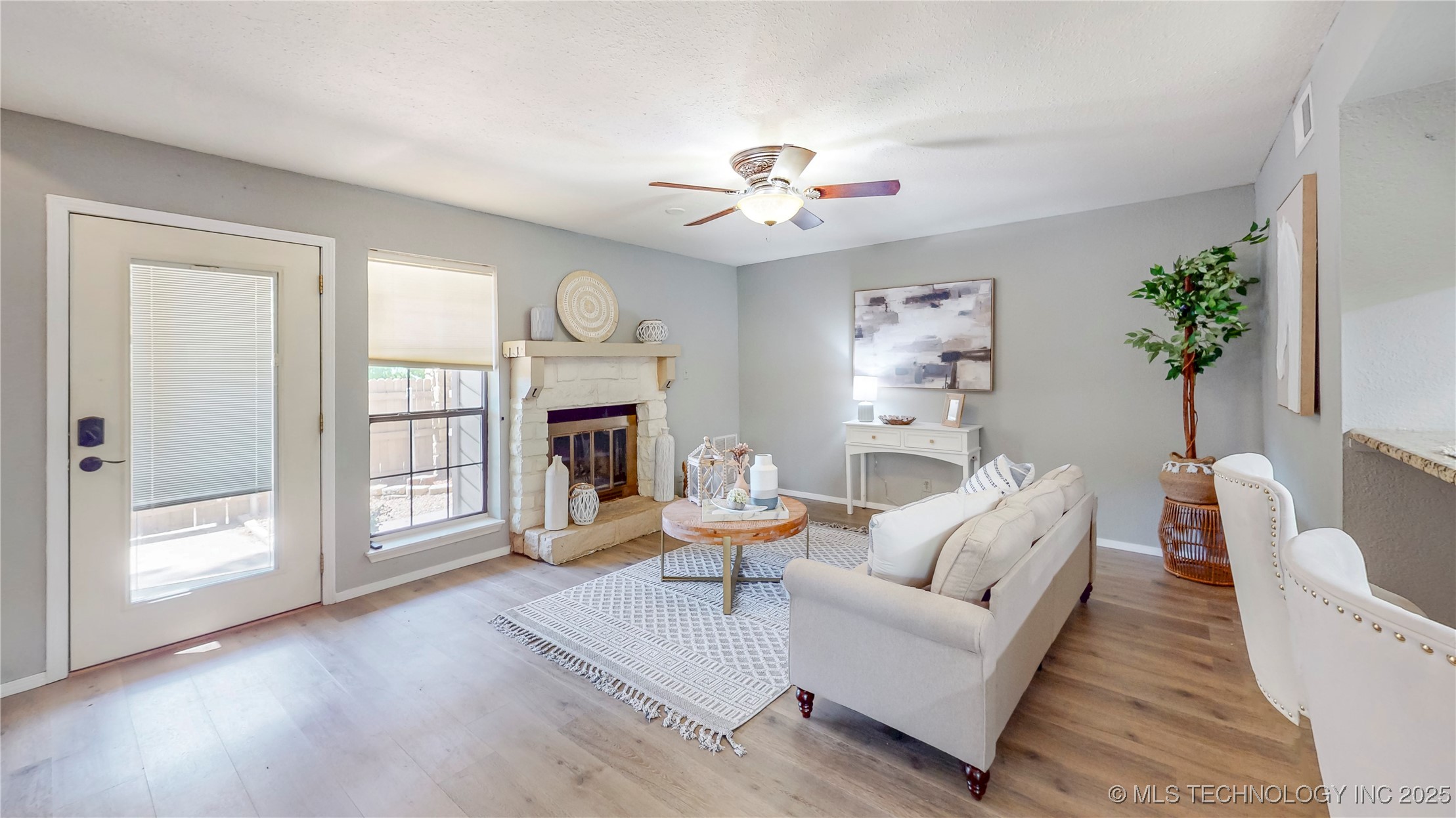 6365 S 80th Avenue A