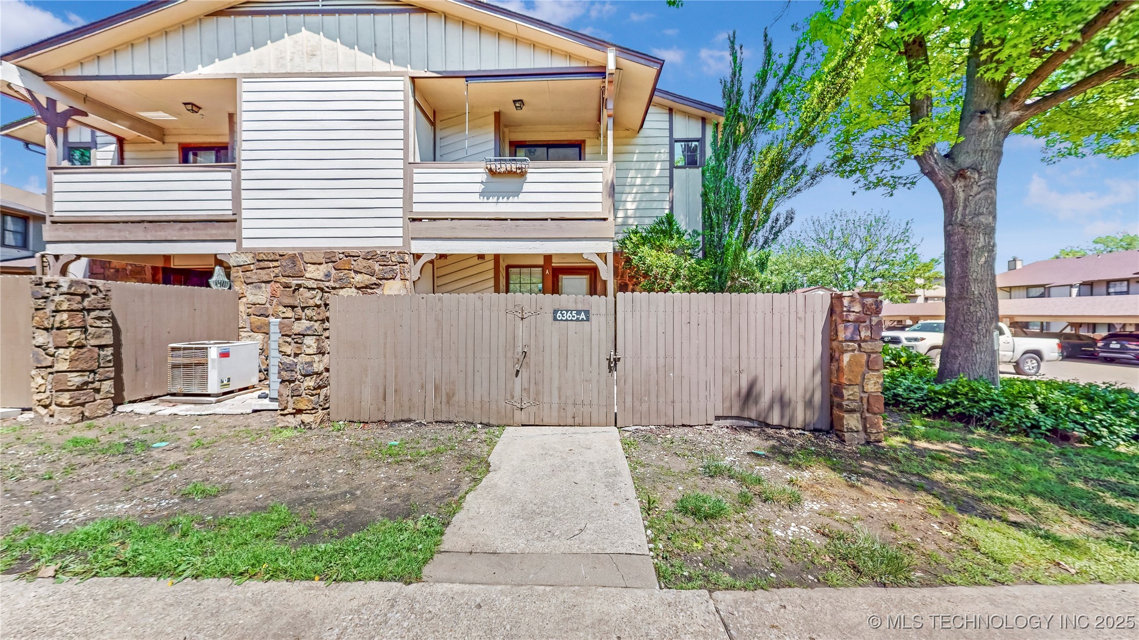 6365 S 80th Avenue A