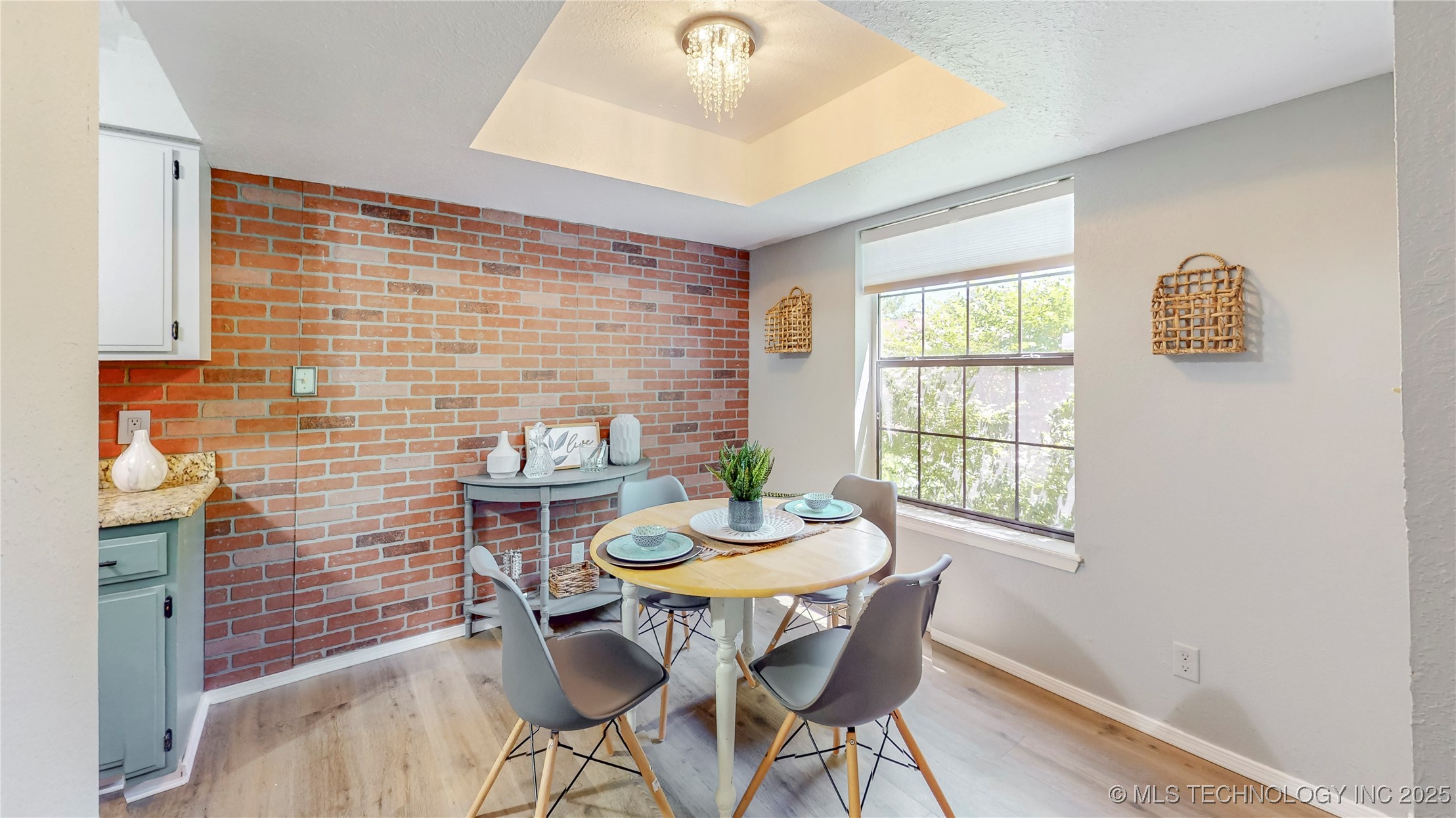 6365 S 80th Avenue A