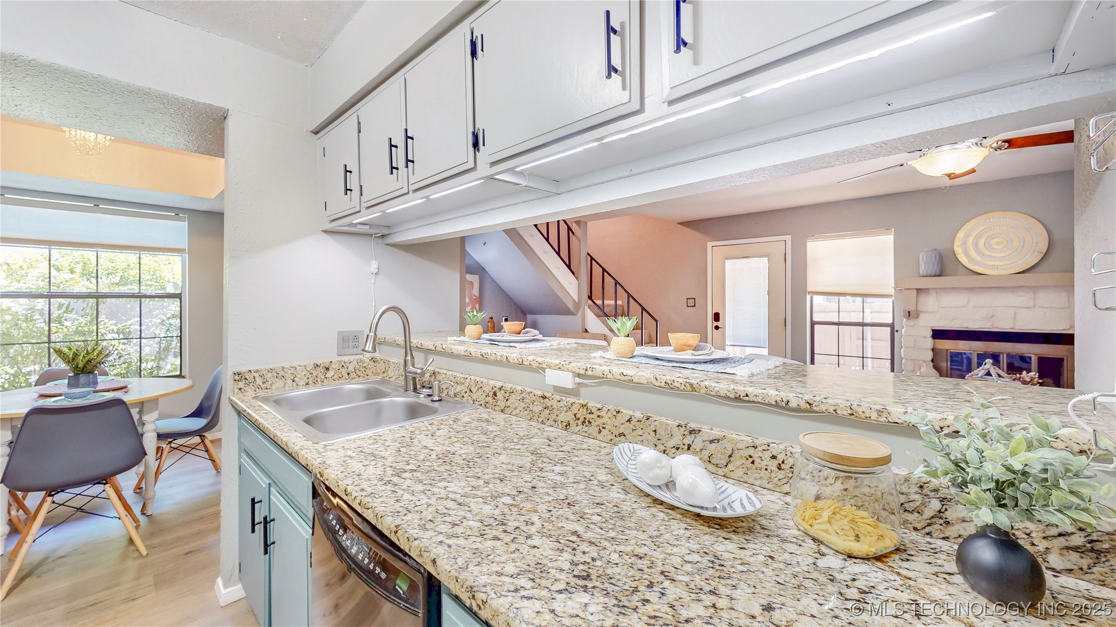 6365 S 80th Avenue A