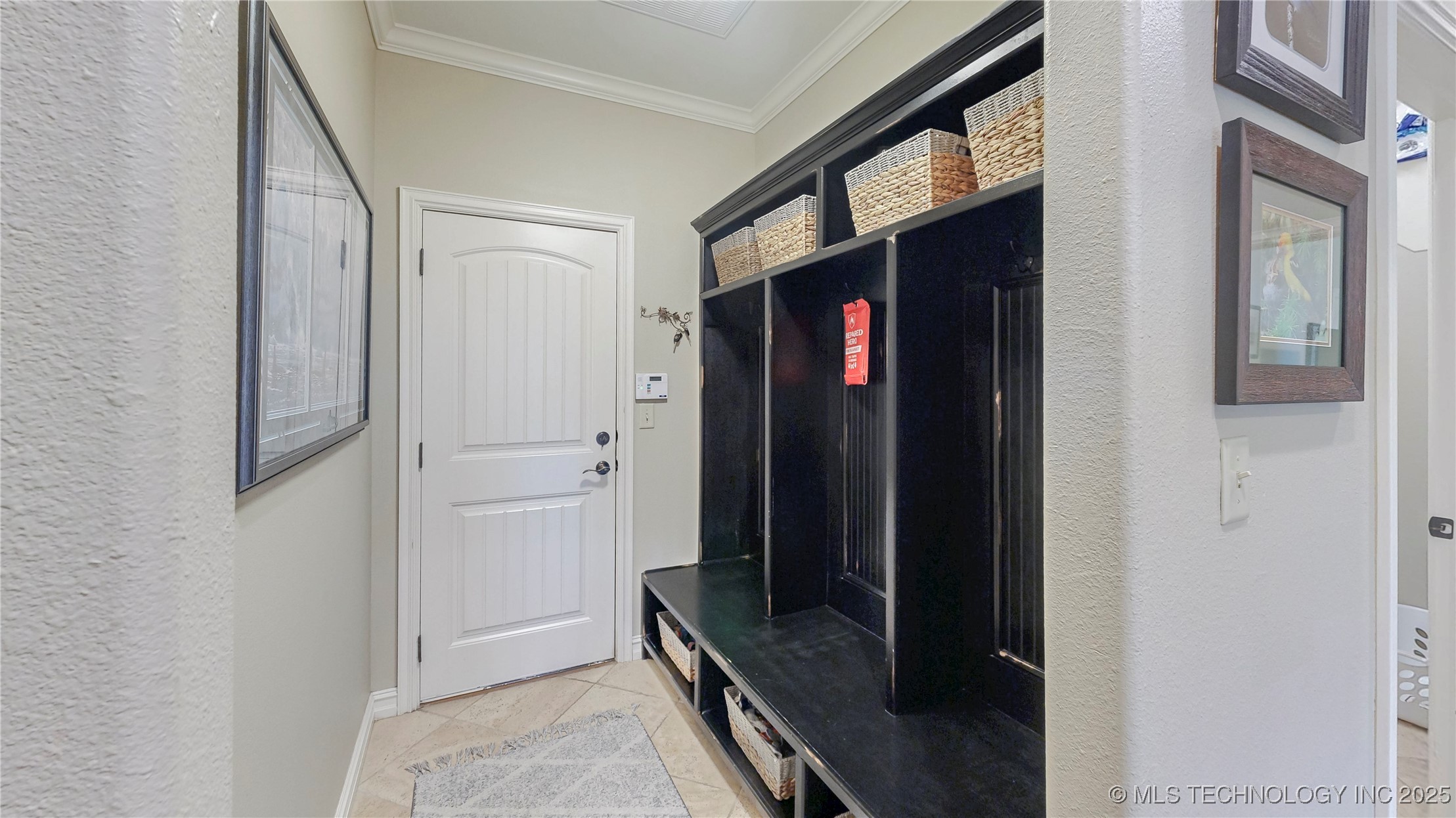 215 E 128th Street S
