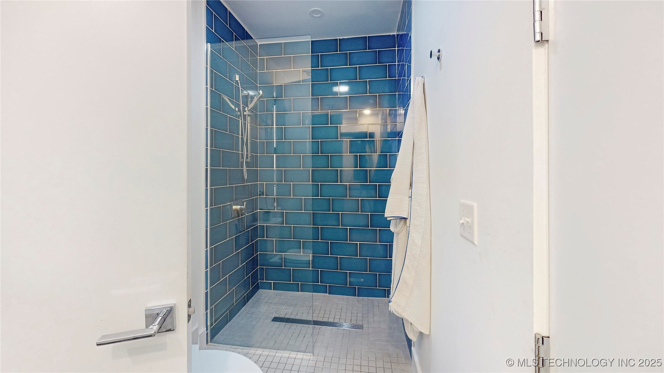 1412 S Cheyenne Avenue