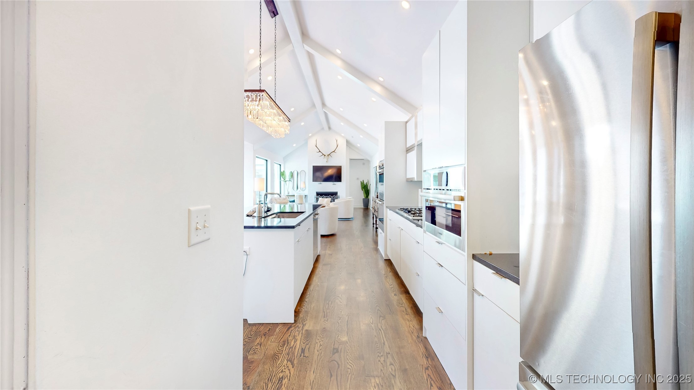 1412 S Cheyenne Avenue