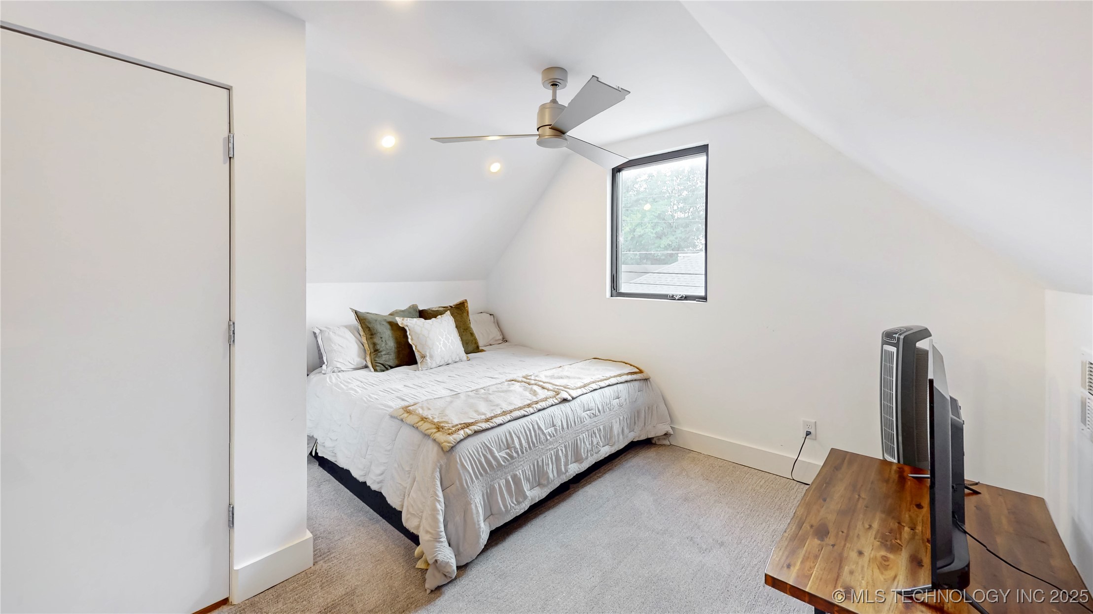 1412 S Cheyenne Avenue