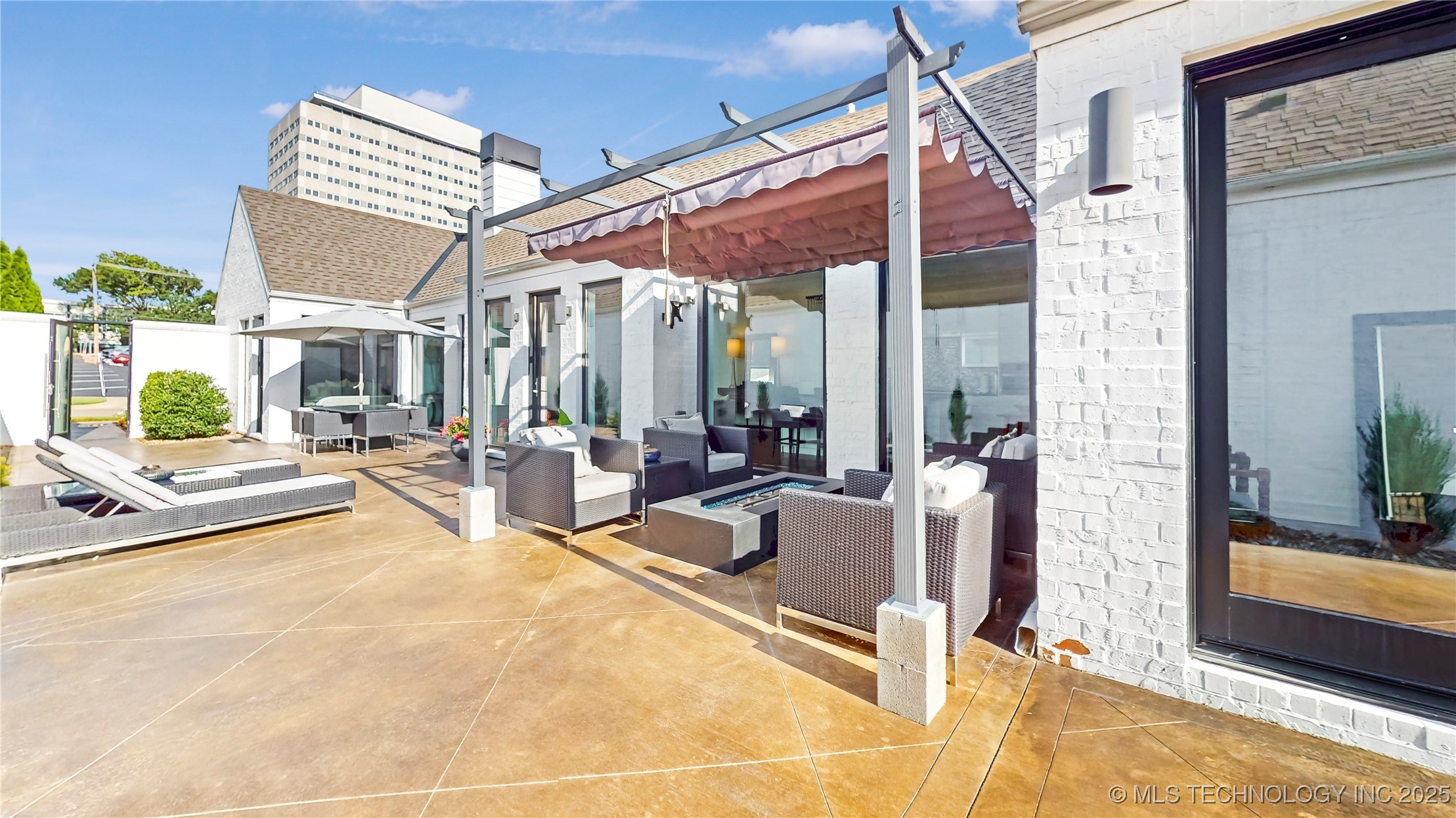 1412 S Cheyenne Avenue