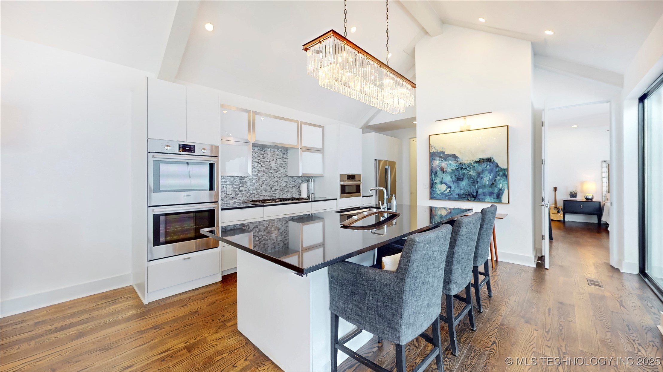 1412 S Cheyenne Avenue