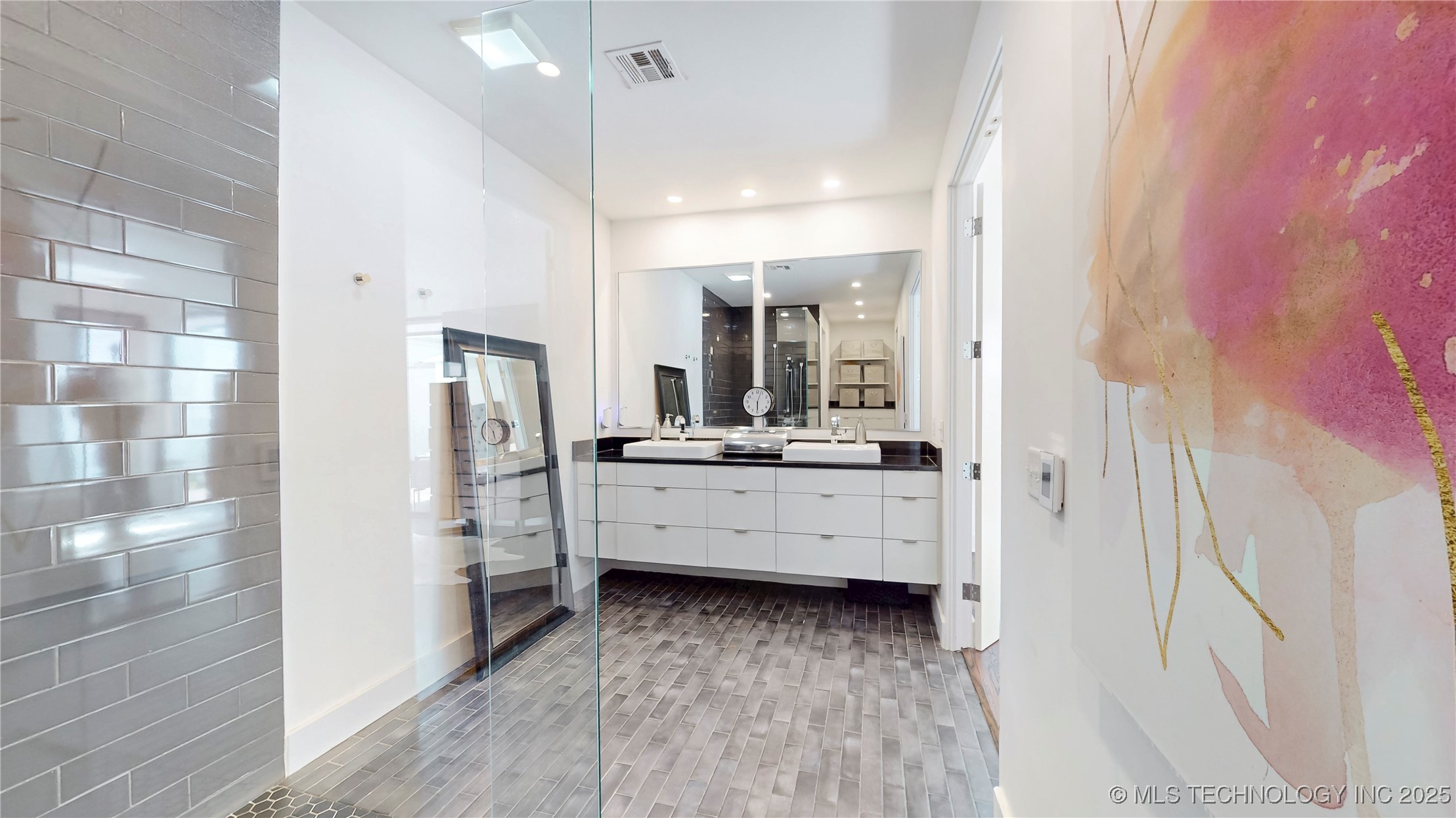 1412 S Cheyenne Avenue