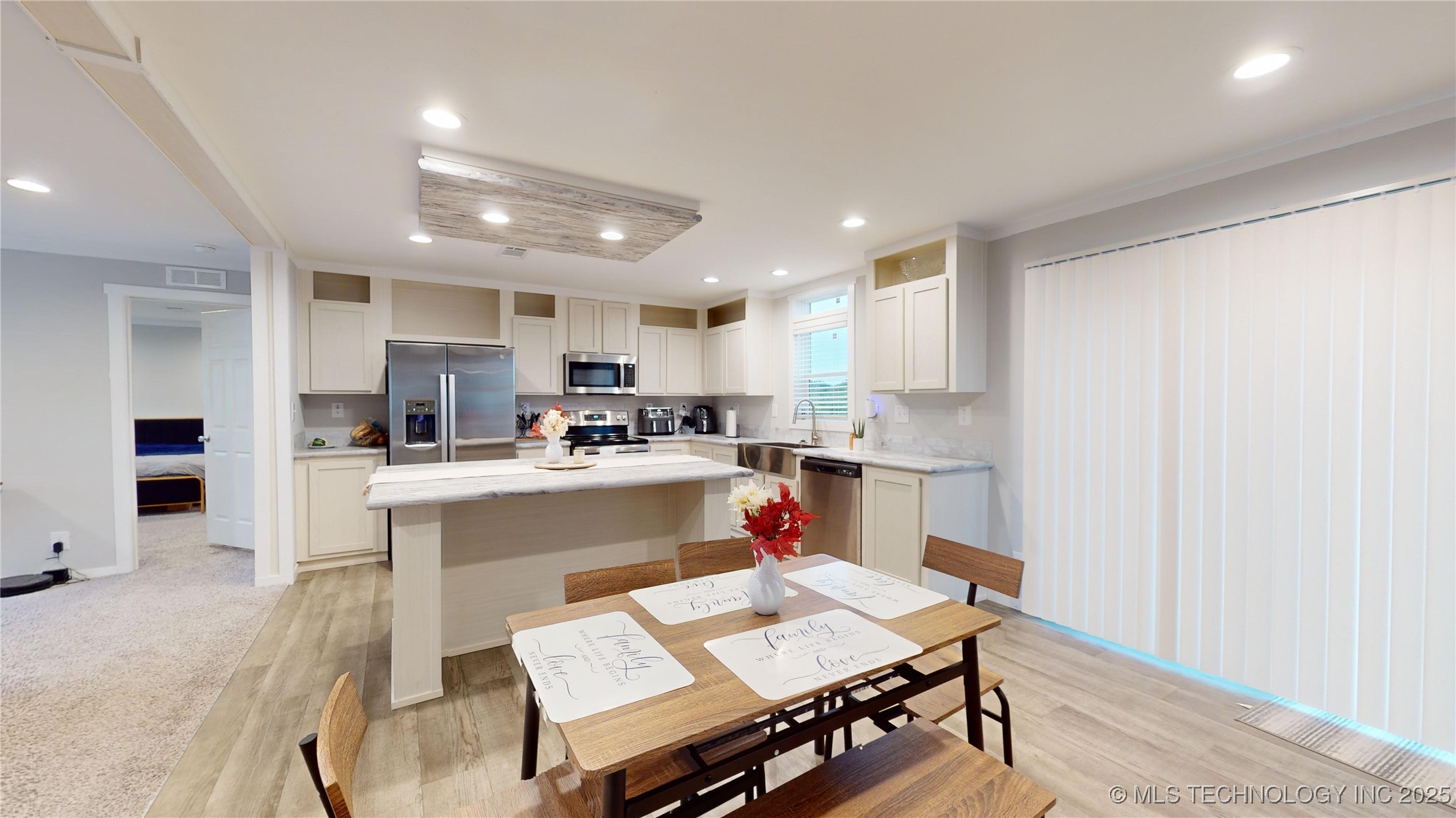 5637 W 80th Street