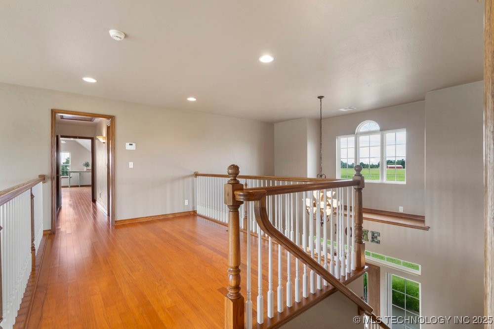 37700 Garretts Lake