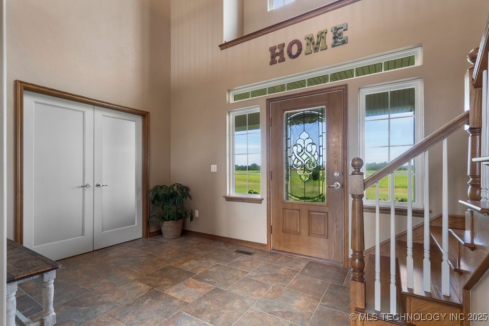 37700 Garretts Lake