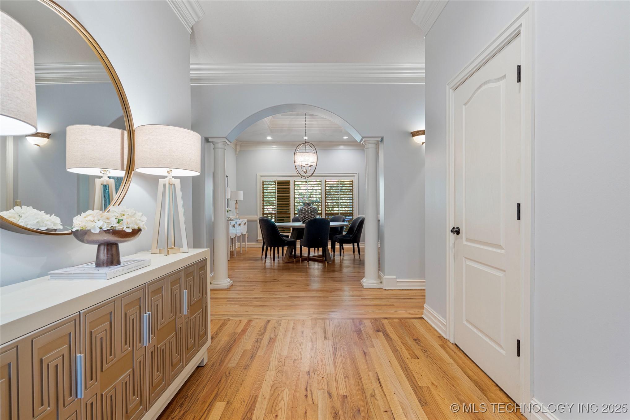 11712 S Allegheny Avenue