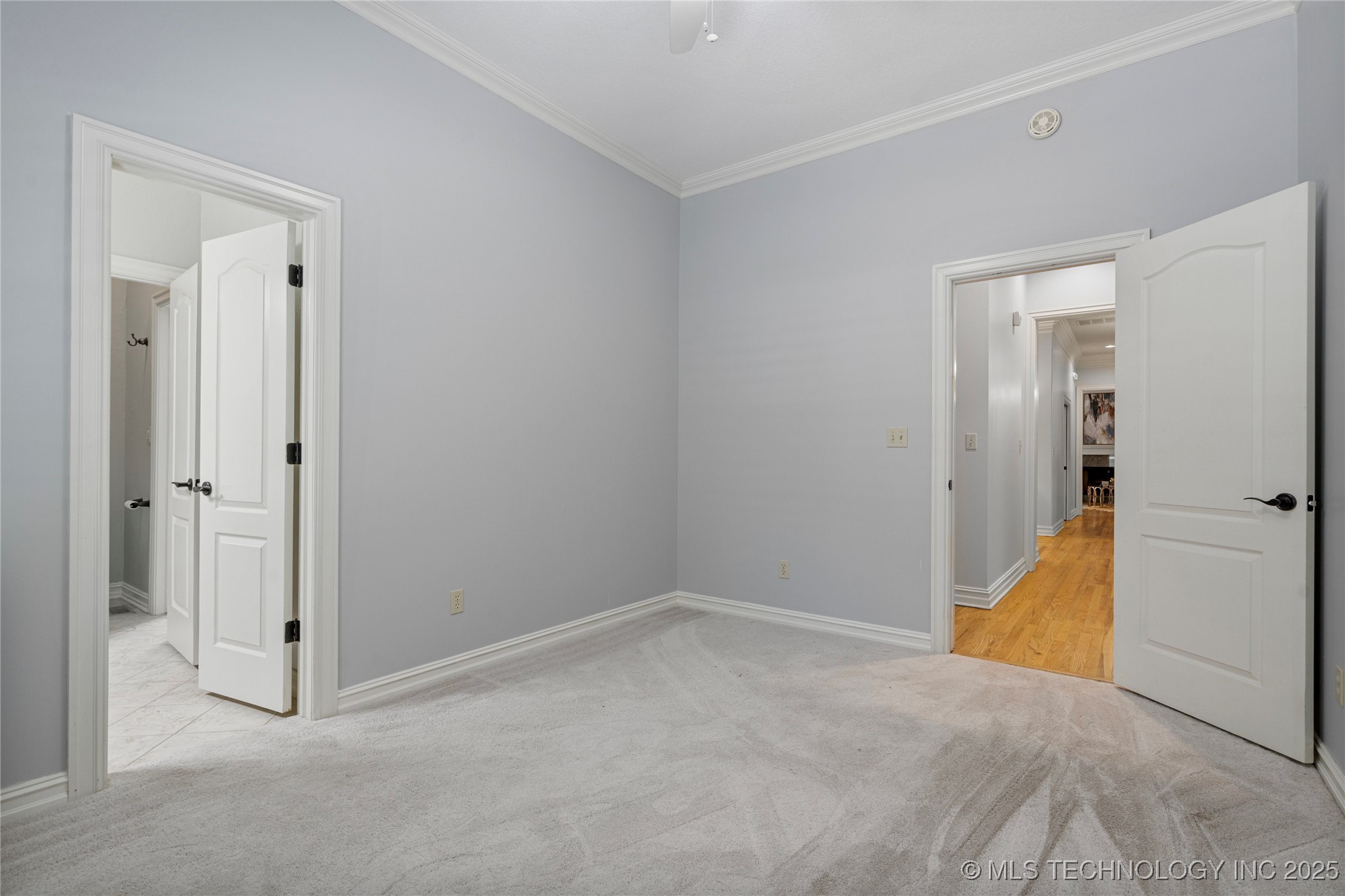 11712 S Allegheny Avenue