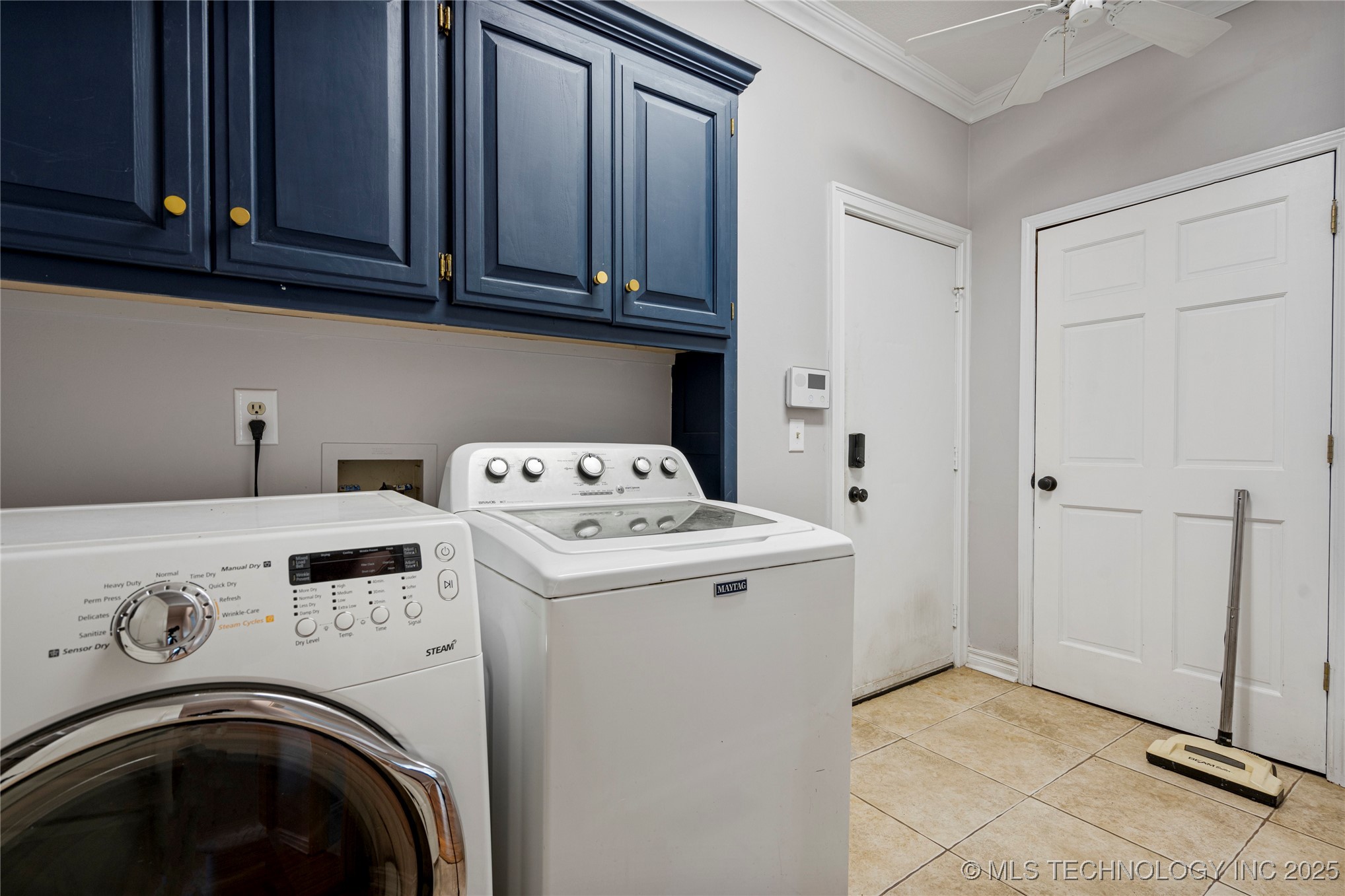 11712 S Allegheny Avenue