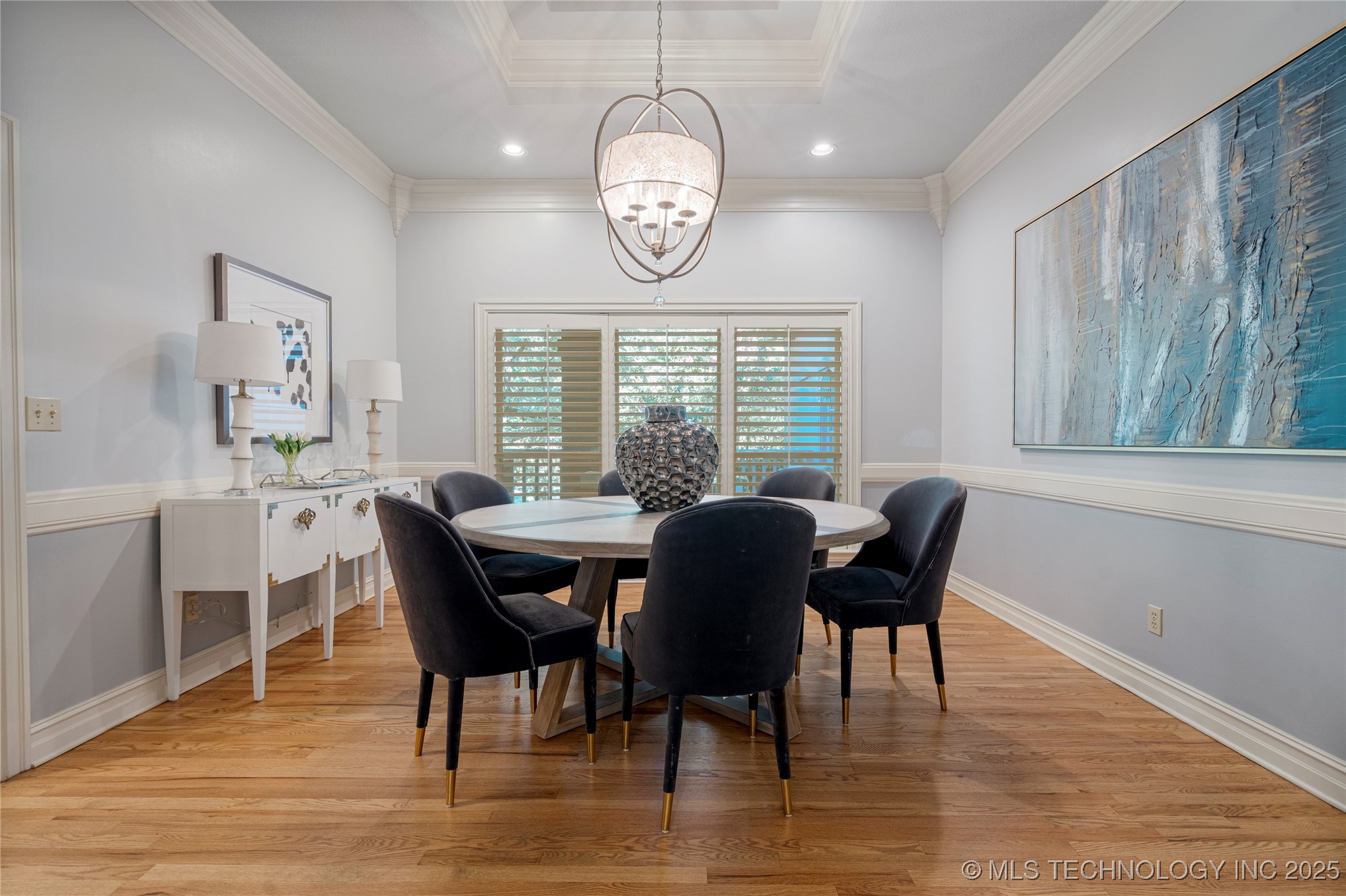 11712 S Allegheny Avenue