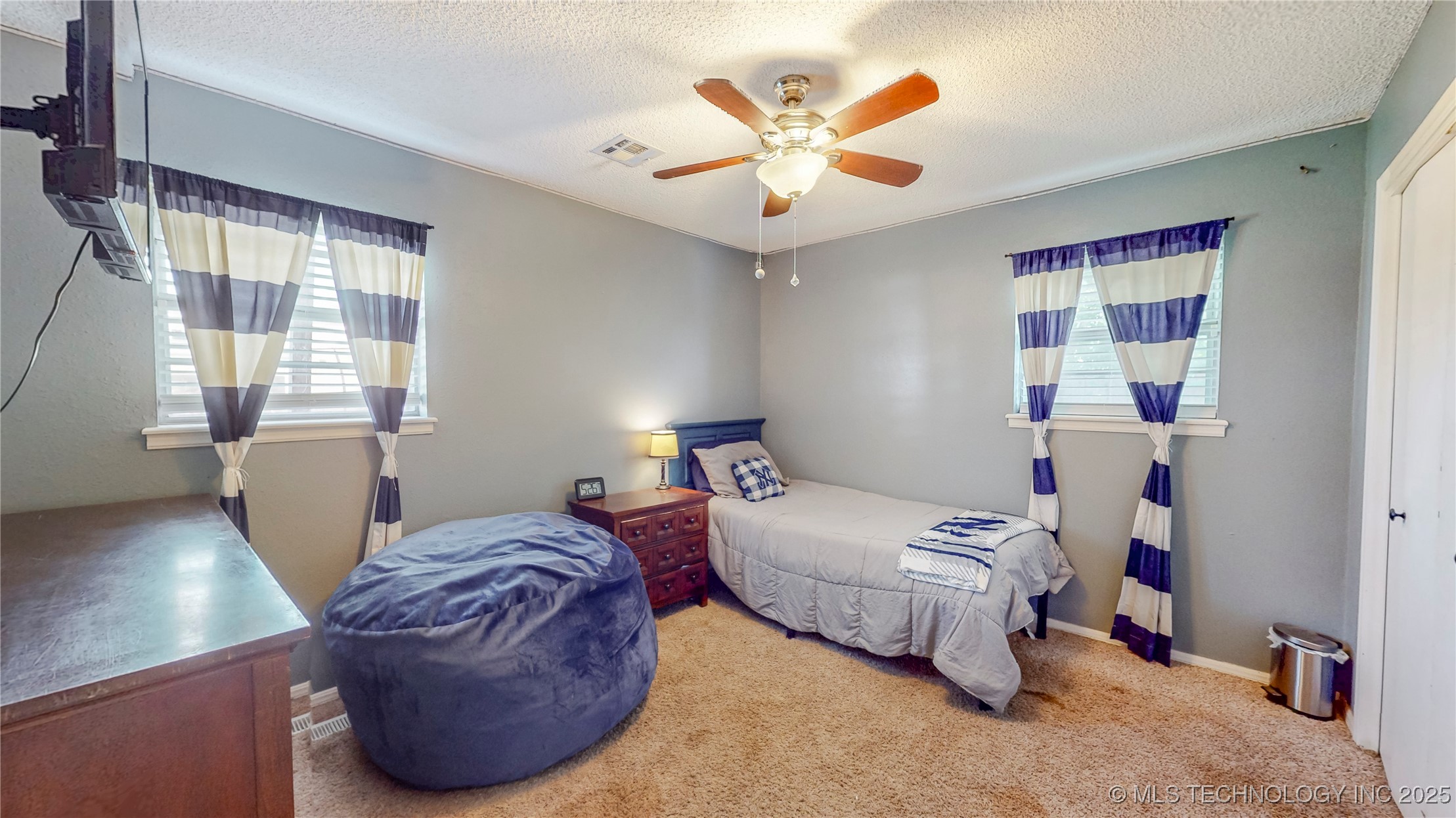 5605 S 95th East Avenue