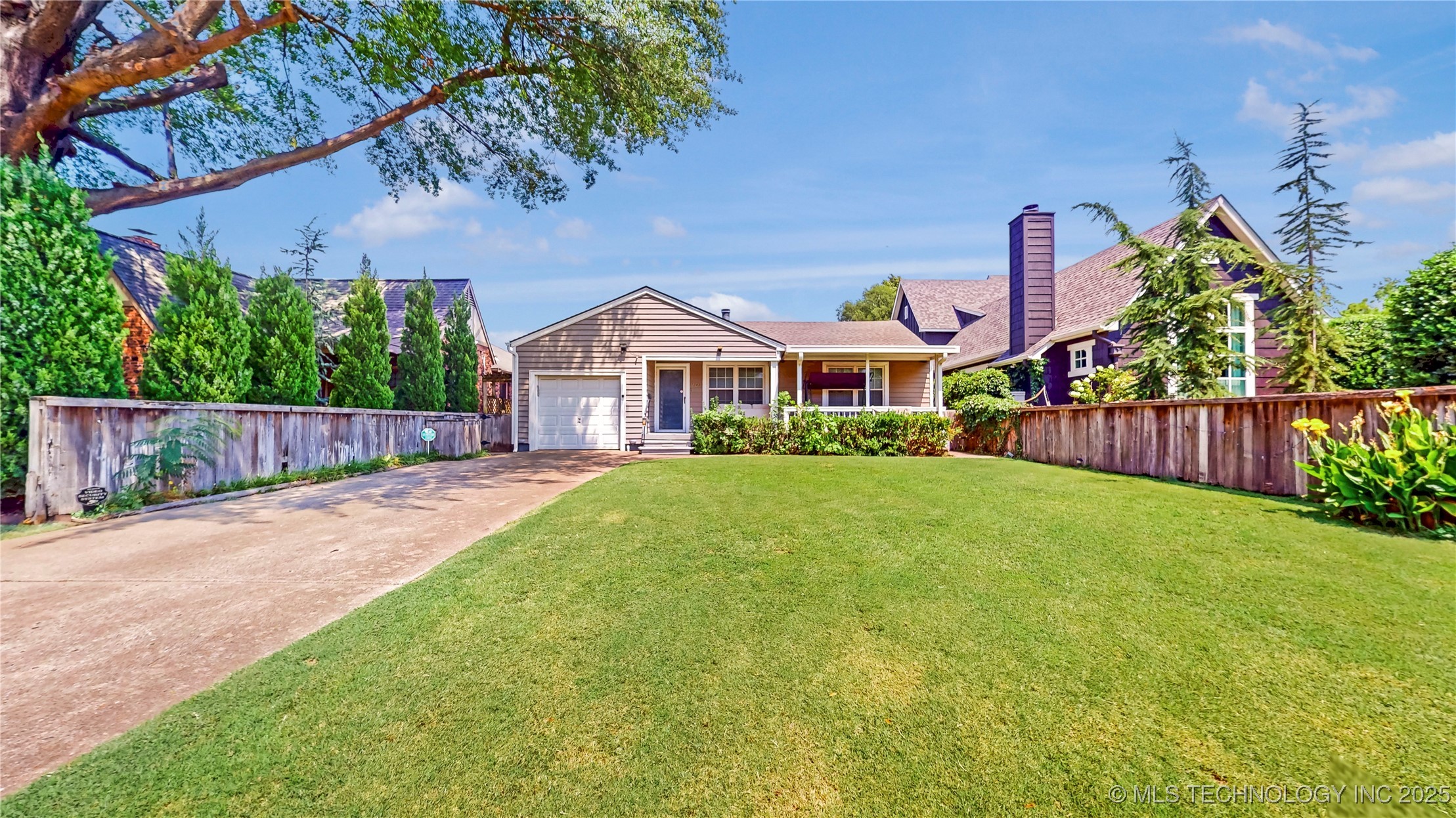 1243 E 32nd Street