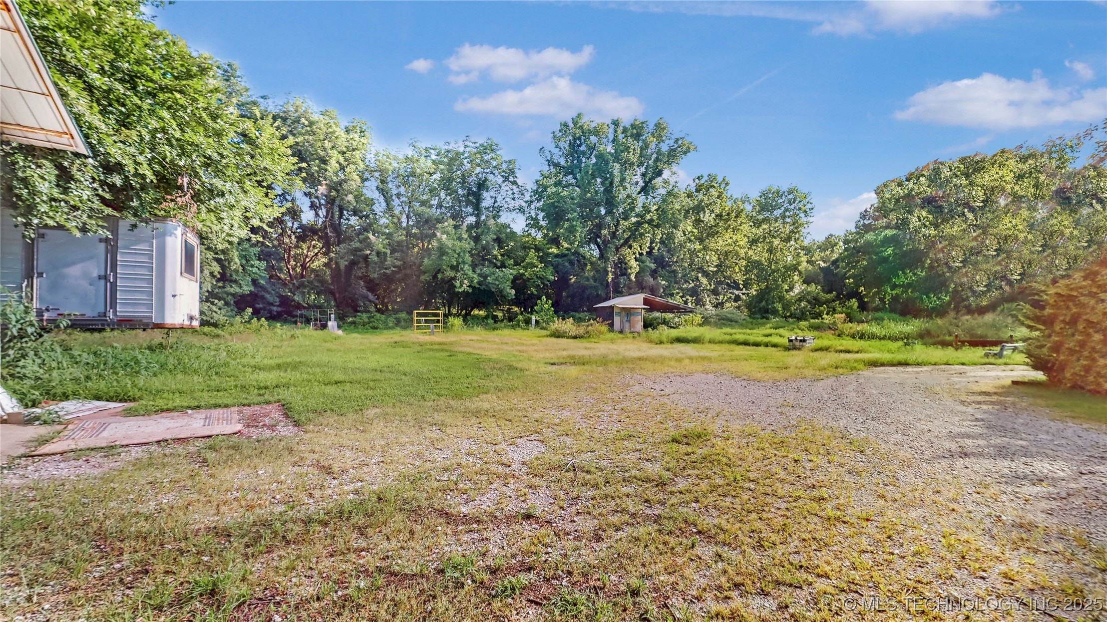 3504 W Edison Street