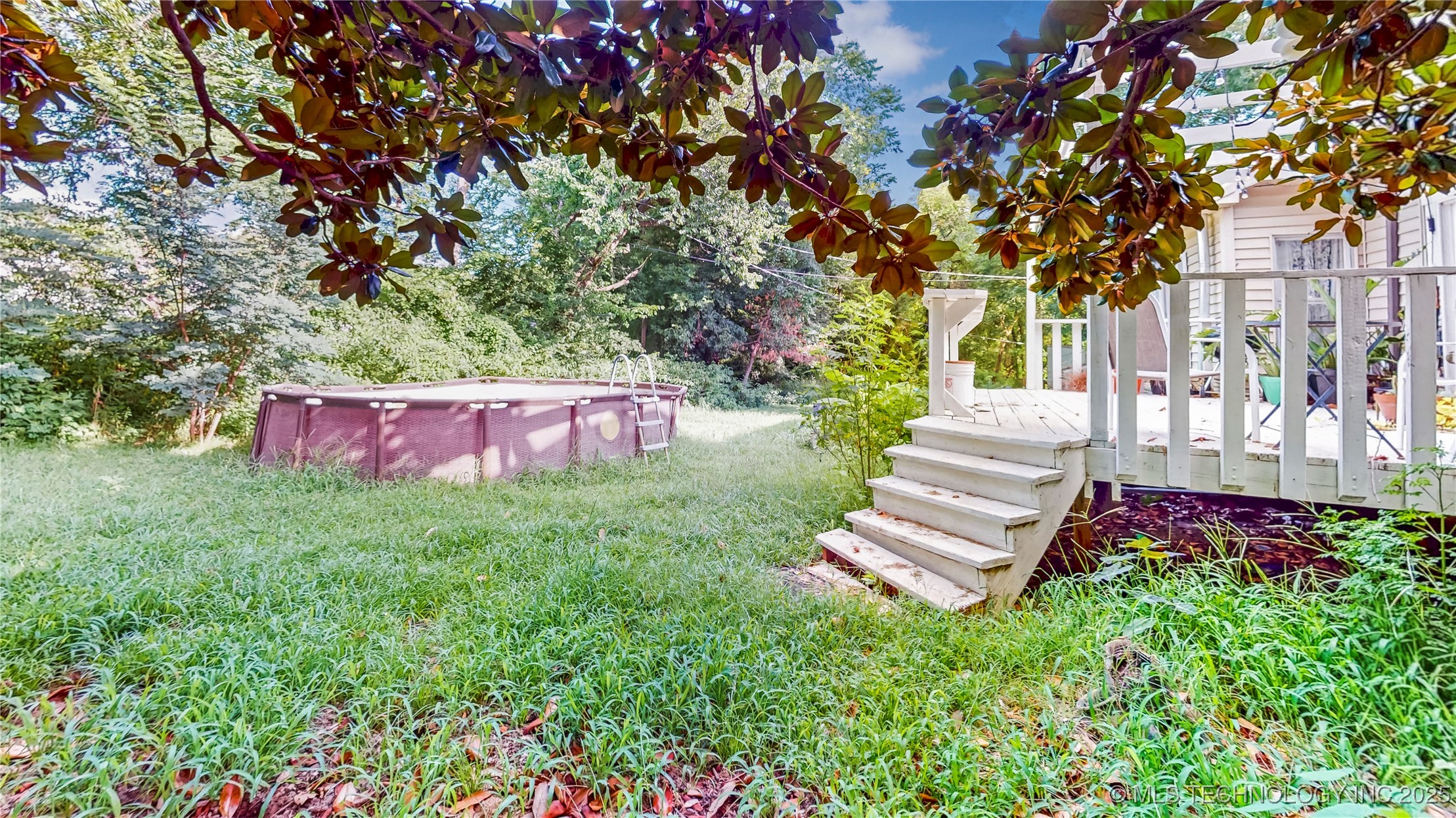 3504 W Edison Street