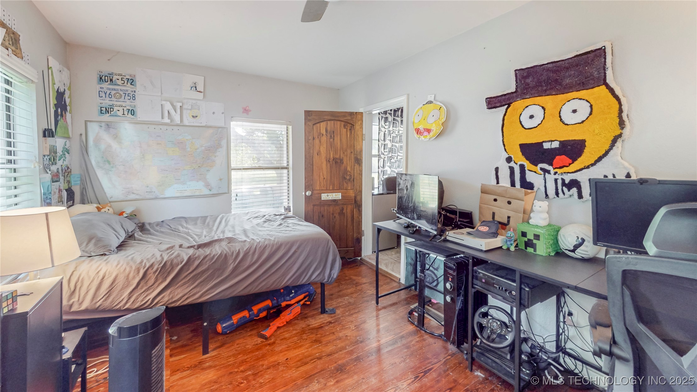 3504 W Edison Street